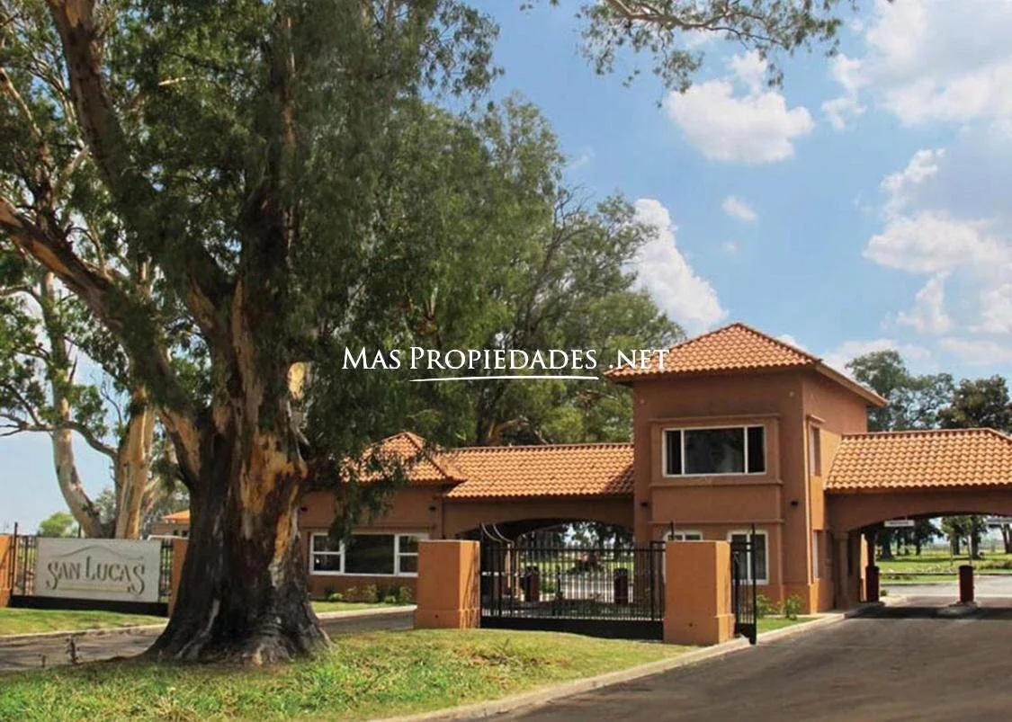 Venta Terreno / Lote a la laguna en San Lucas Canning - Imagen 1