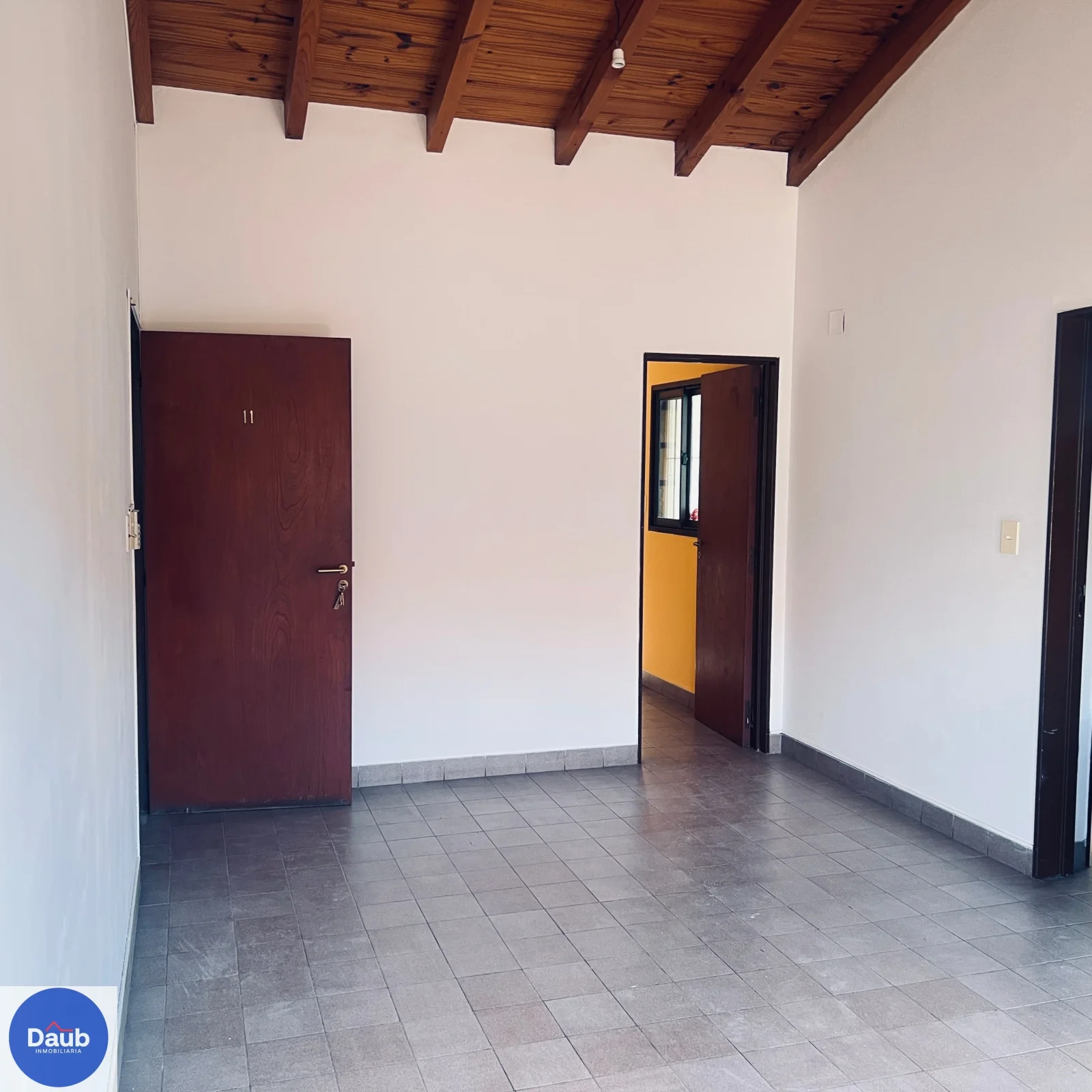Departamento 2 D en venta c/ cochera en complejo privado  Bº UNS U$S 85.000 - Imagen 3