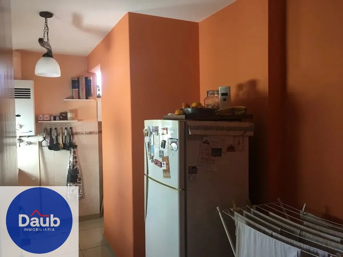Departamento en venta 2D 2 B  c/ cochera en Sarmiento al 200 U$S 137.000 - Imagen 4