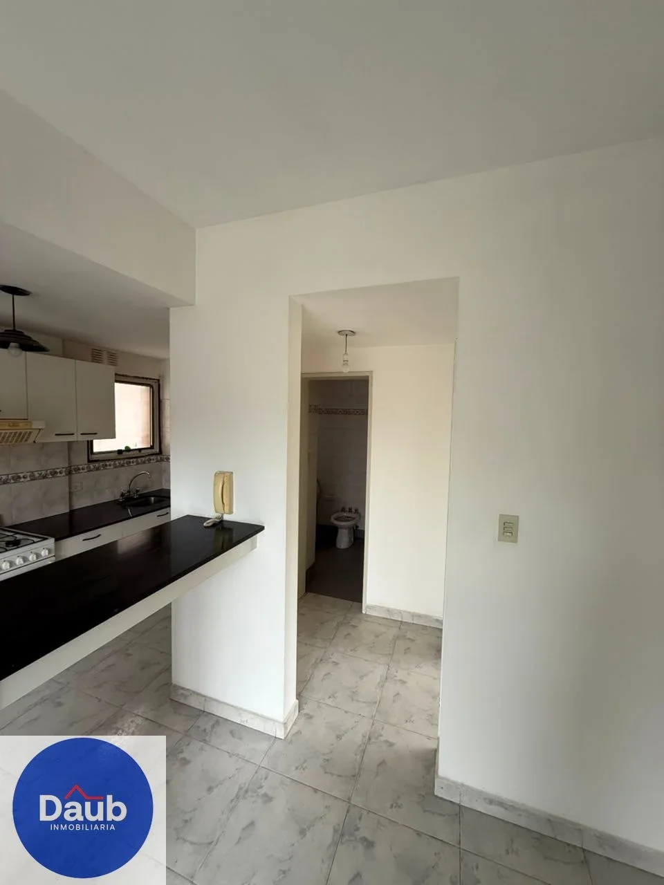 Departamento en alquiler 1 D Alem y Cordoba $ 700.000 + exp. Frente UNS - Imagen 1