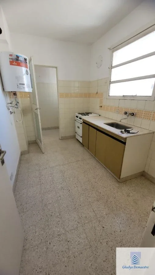 Departamento en Avda. Alem a metros de la UNS - Imagen 3