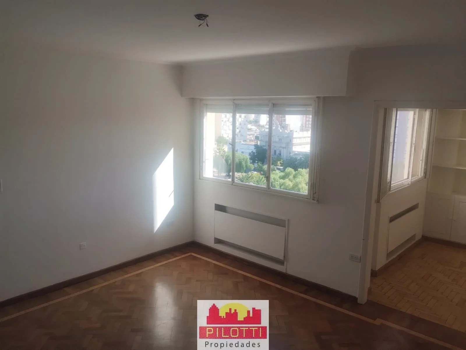 Departamento en alquiler c/ cochera en Centro - Imagen 5
