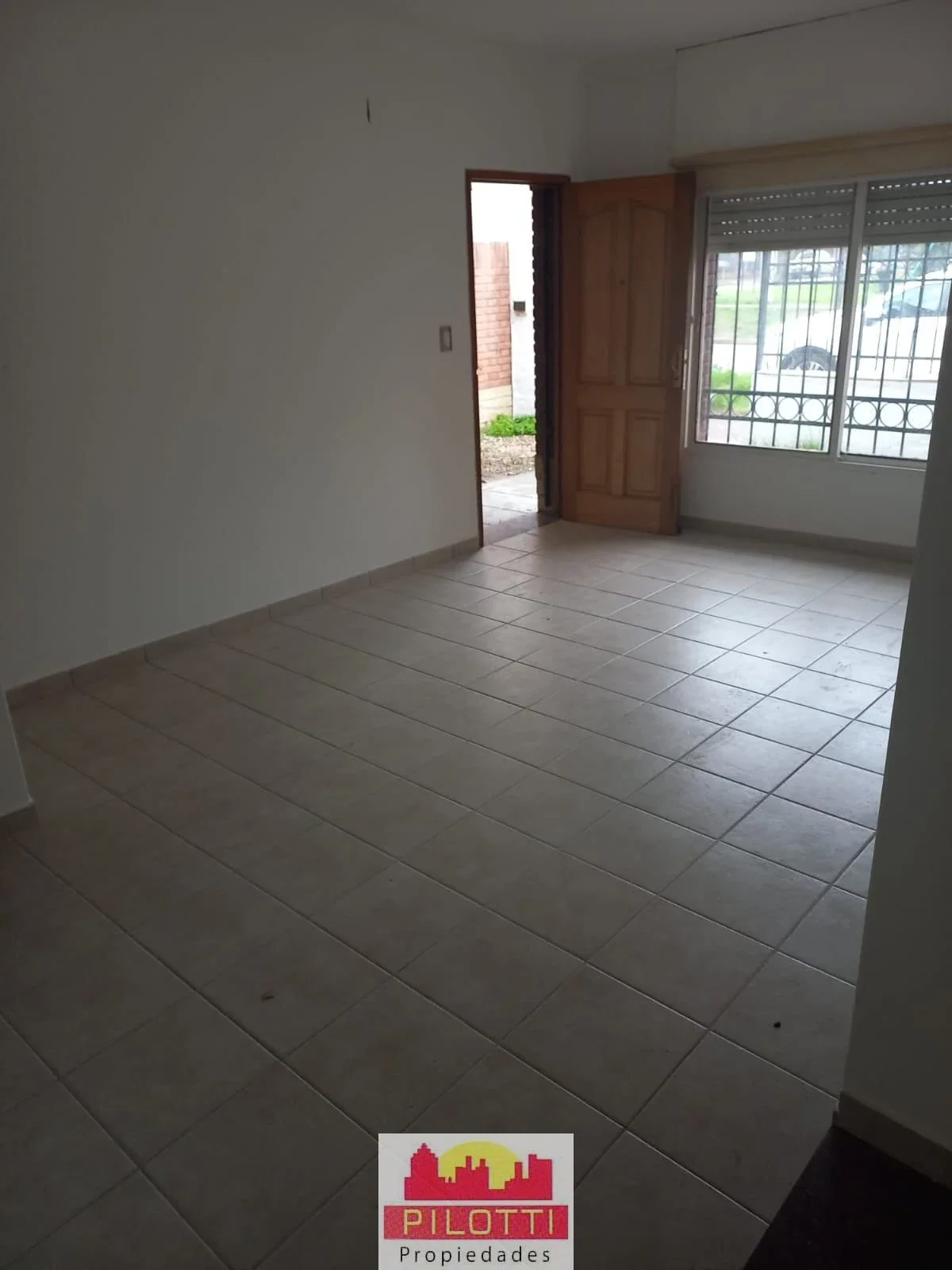 Casa en venta c/ cochera en Pacífico - Imagen 2