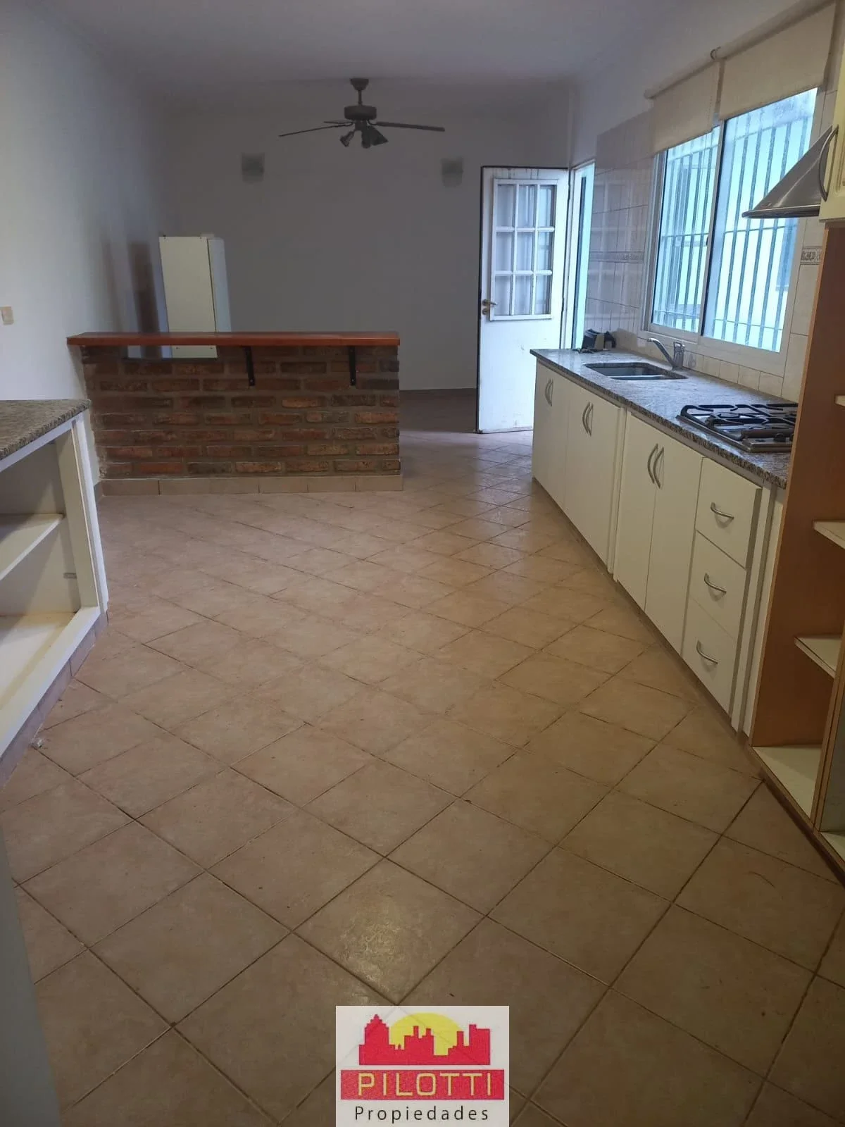 Casa en venta c/ cochera en Pacífico - Imagen 5