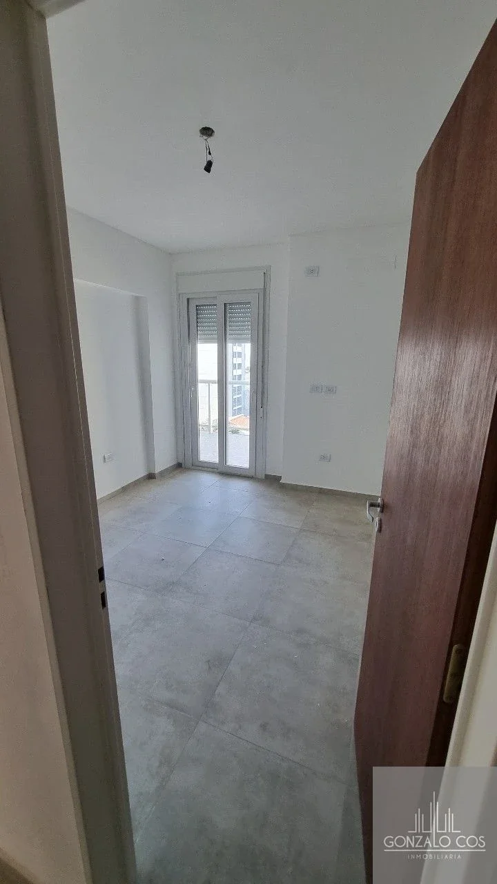 Departamento en venta c/ cochera en Centro - Imagen 2