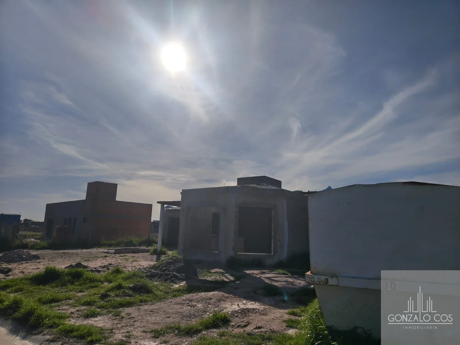 Casa en venta c/ cochera en La Merced - Imagen 3