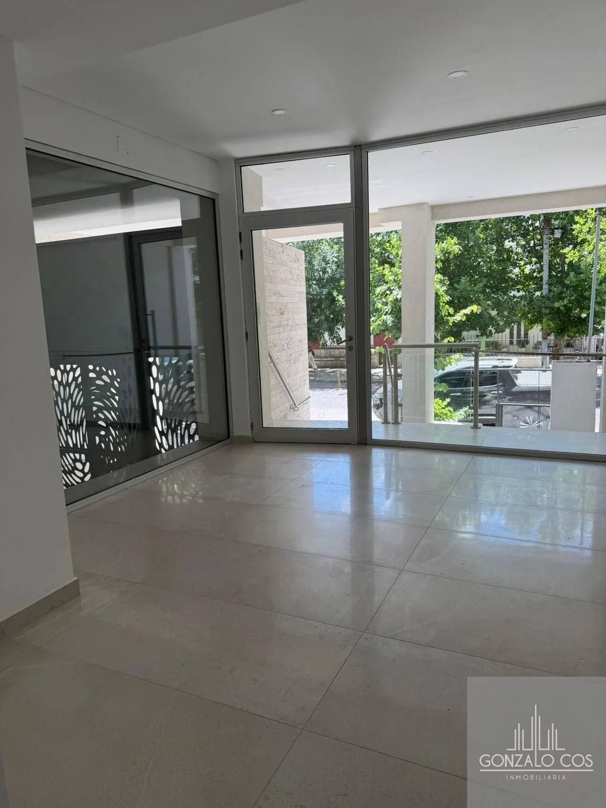 Departamento en venta c/ cochera en Centro - Imagen 2