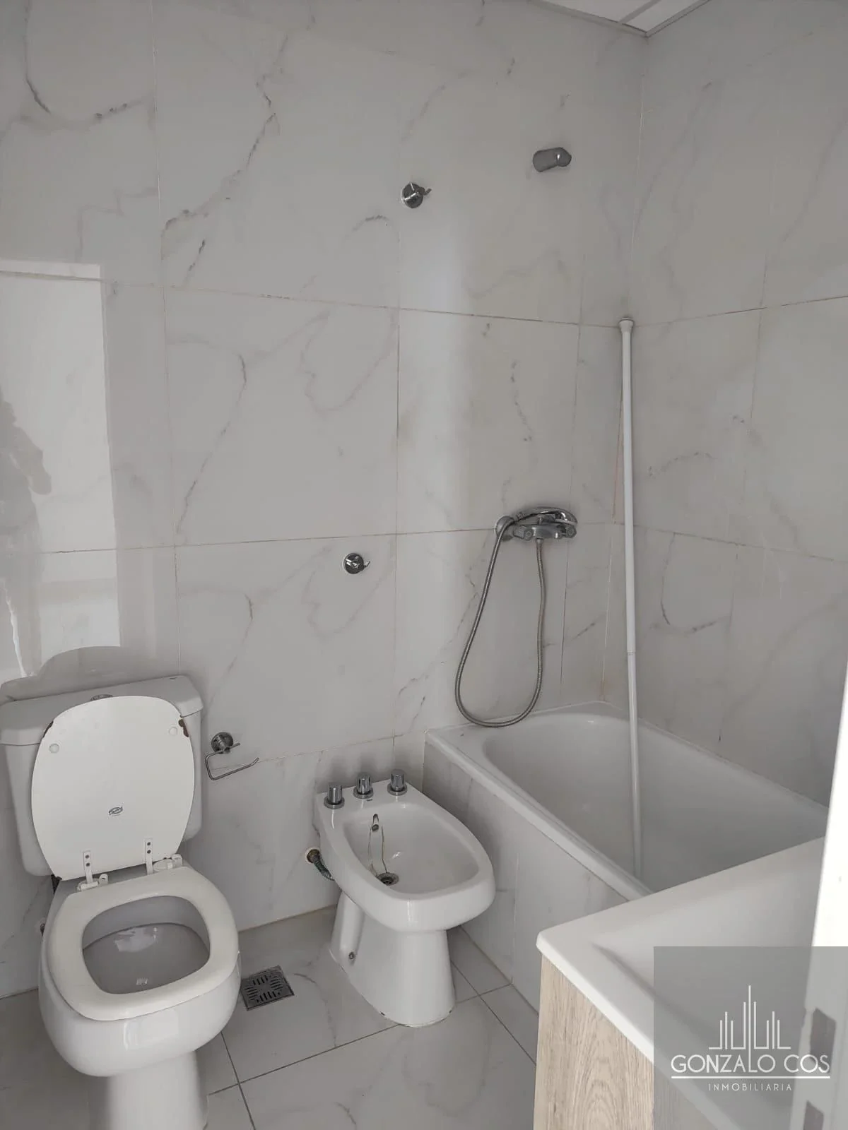 Departamento en venta c/ cochera en Centro - Imagen 3