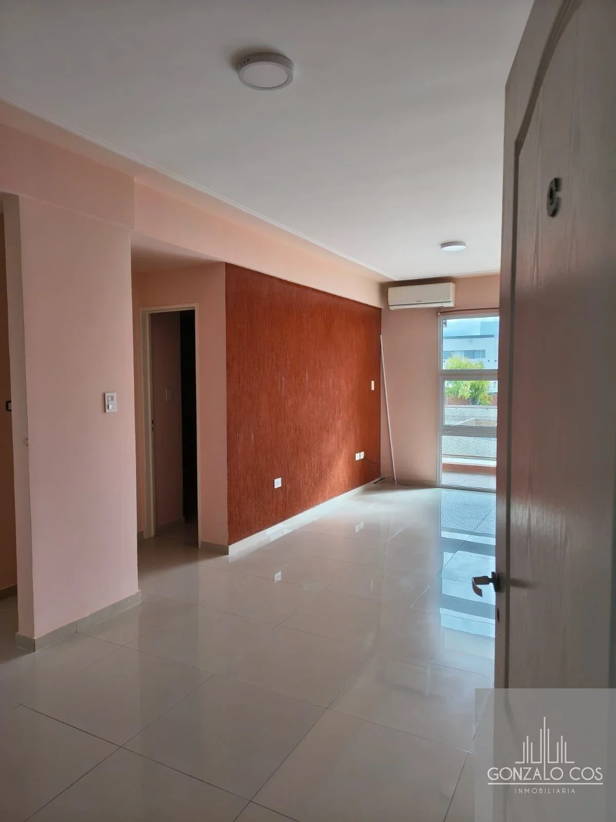 Departamento en alquiler c/ cochera en Sportiva - Imagen 3