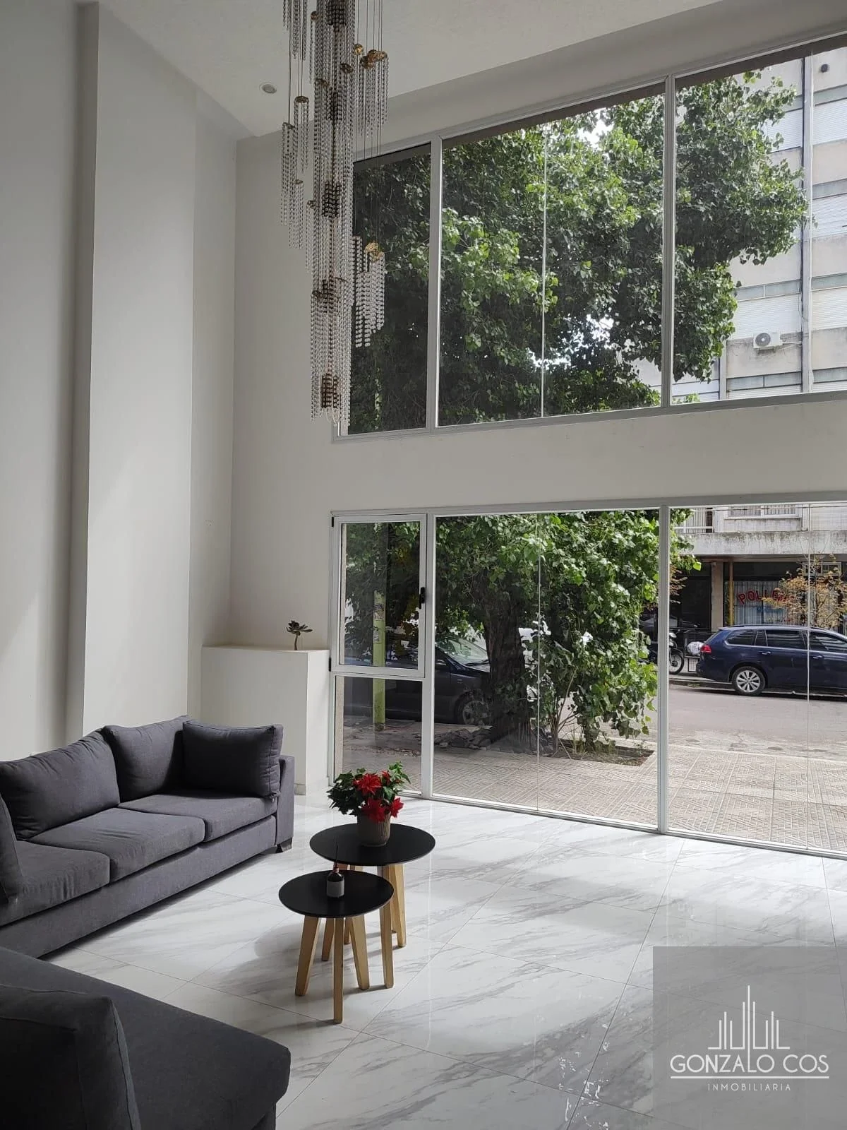 Departamento en venta c/ cochera en Centro - Imagen 1