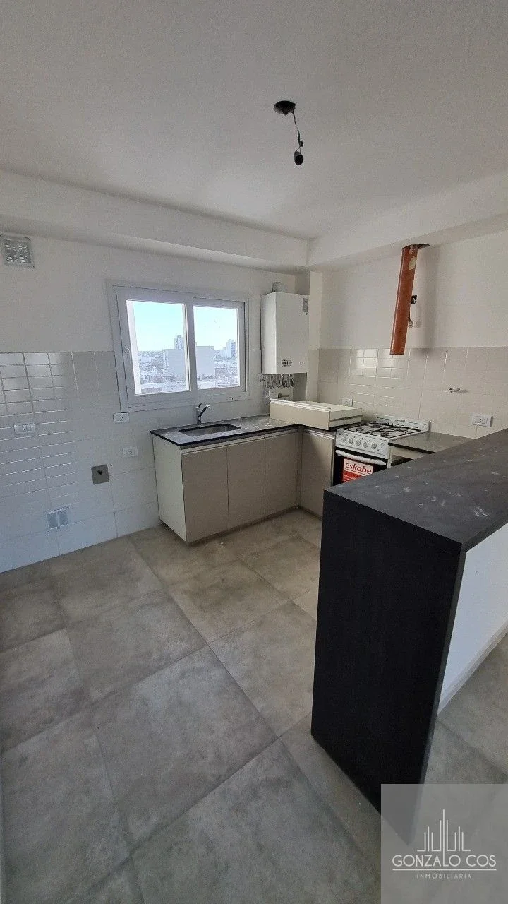 Departamento en venta c/ cochera en Centro - Imagen 1