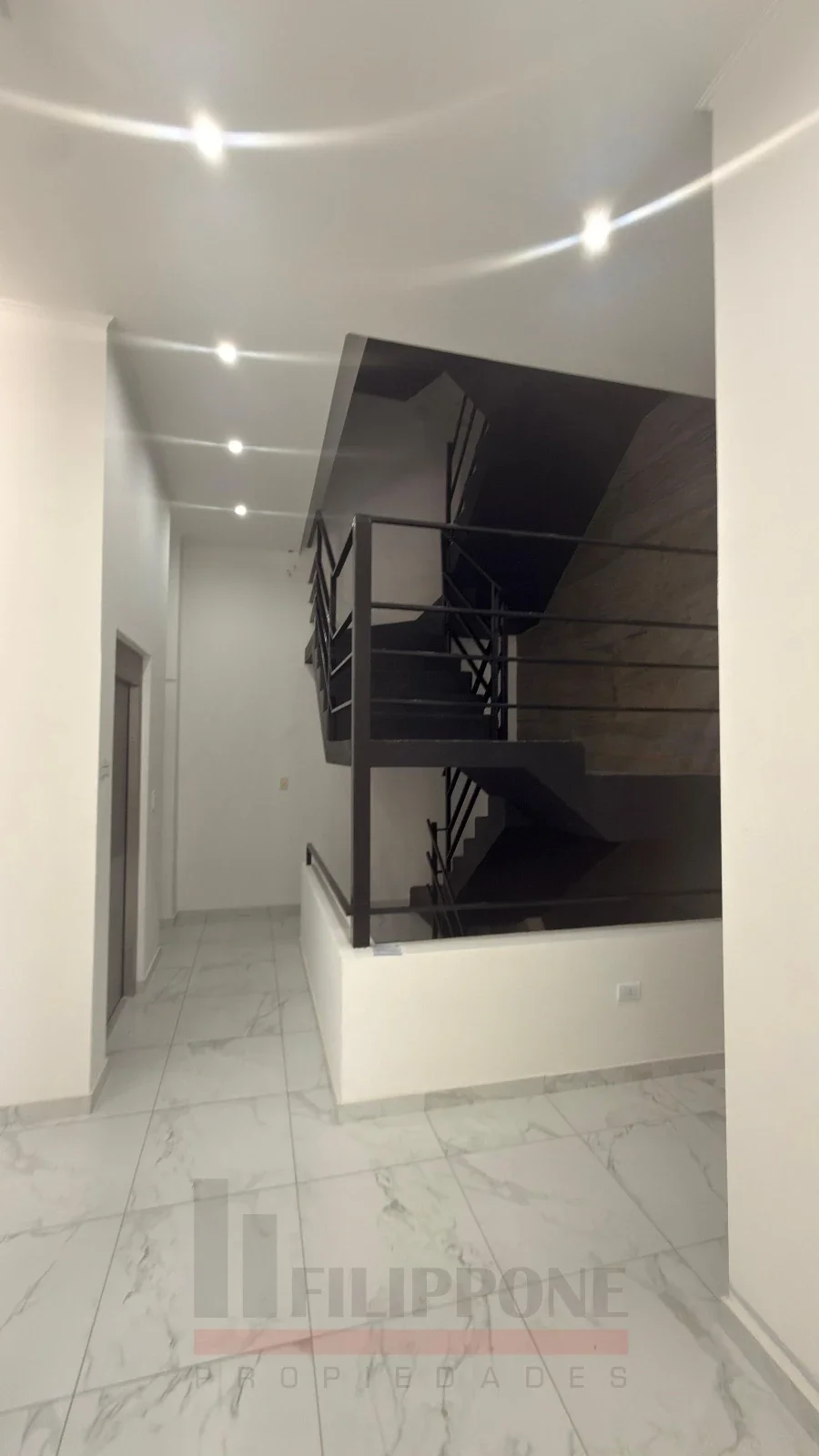 Semipiso de 2 dormitorios en venta - Paraguay 135 - Imagen 3