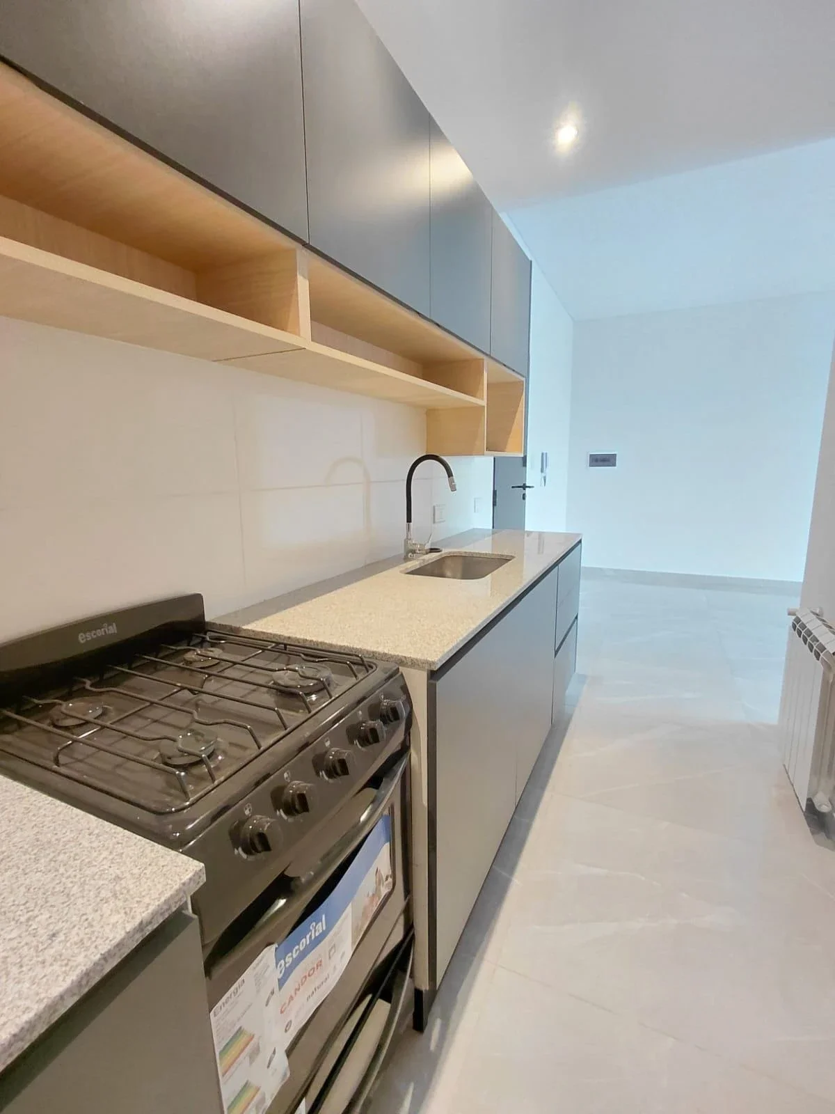 Departamento de 1 dormitorio + Cochera en venta - Güemes 958 - Imagen 5