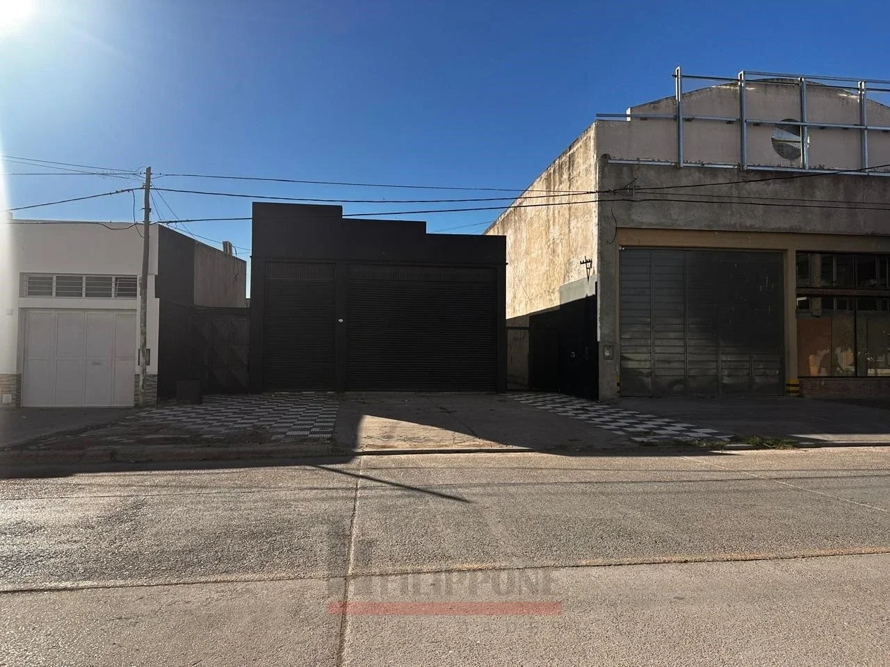 Salón + depósito en venta - Avenida Colón 2100 - Imagen 2