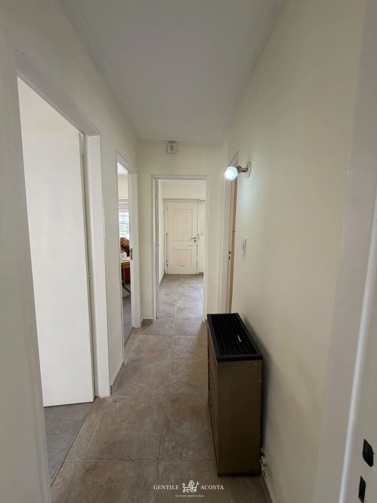 Casa en venta c/ cochera en Tandil - Imagen 4
