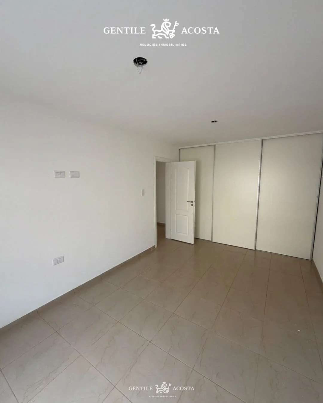 Departamento en venta c/ cochera en Tandil - Imagen 3