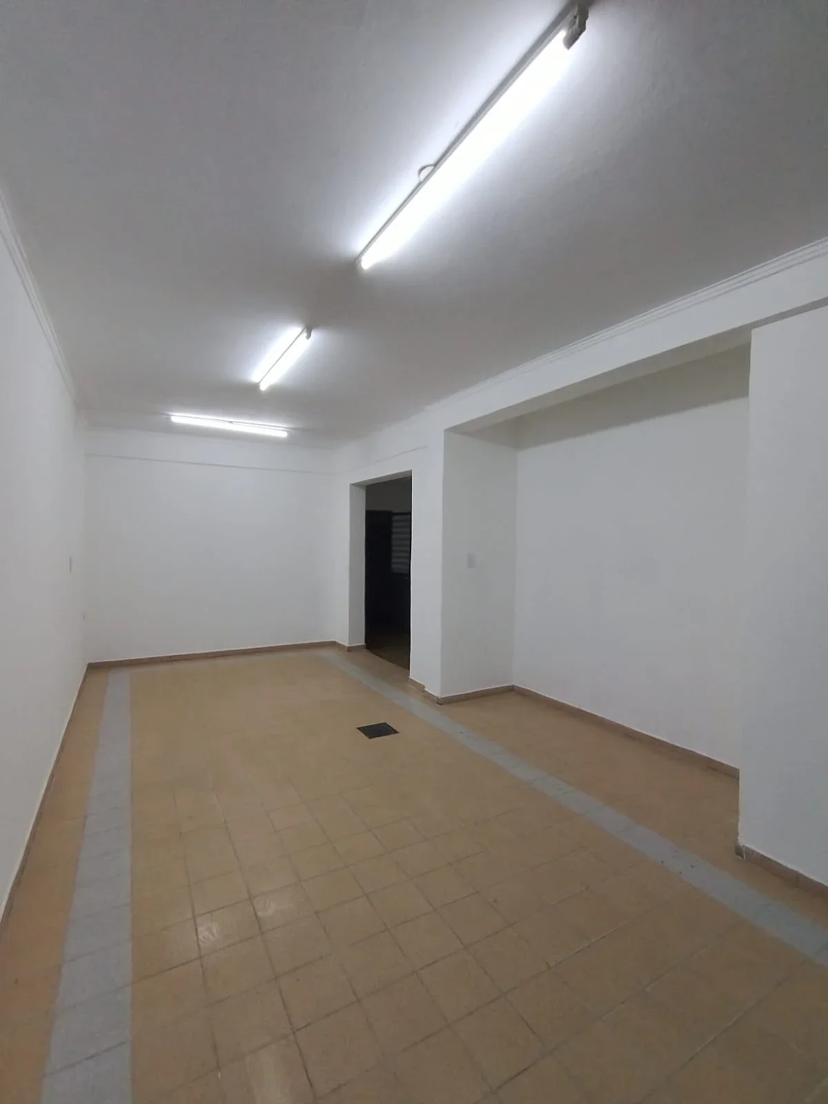 Local comercial en alquiler ubicado en Provincias Unidas - Imagen 3