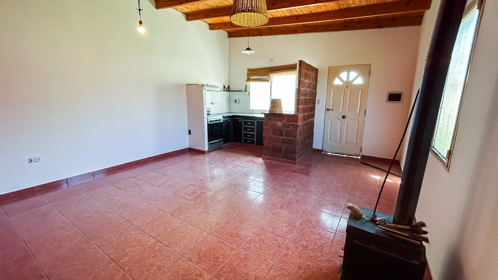 ALQUILER - CASA - 1 DORMITORIO - BAHIA BLANCA - Imagen 1