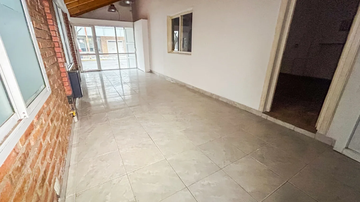 ALQUILER - LOCAL - PUNTA ALTA - Imagen 5