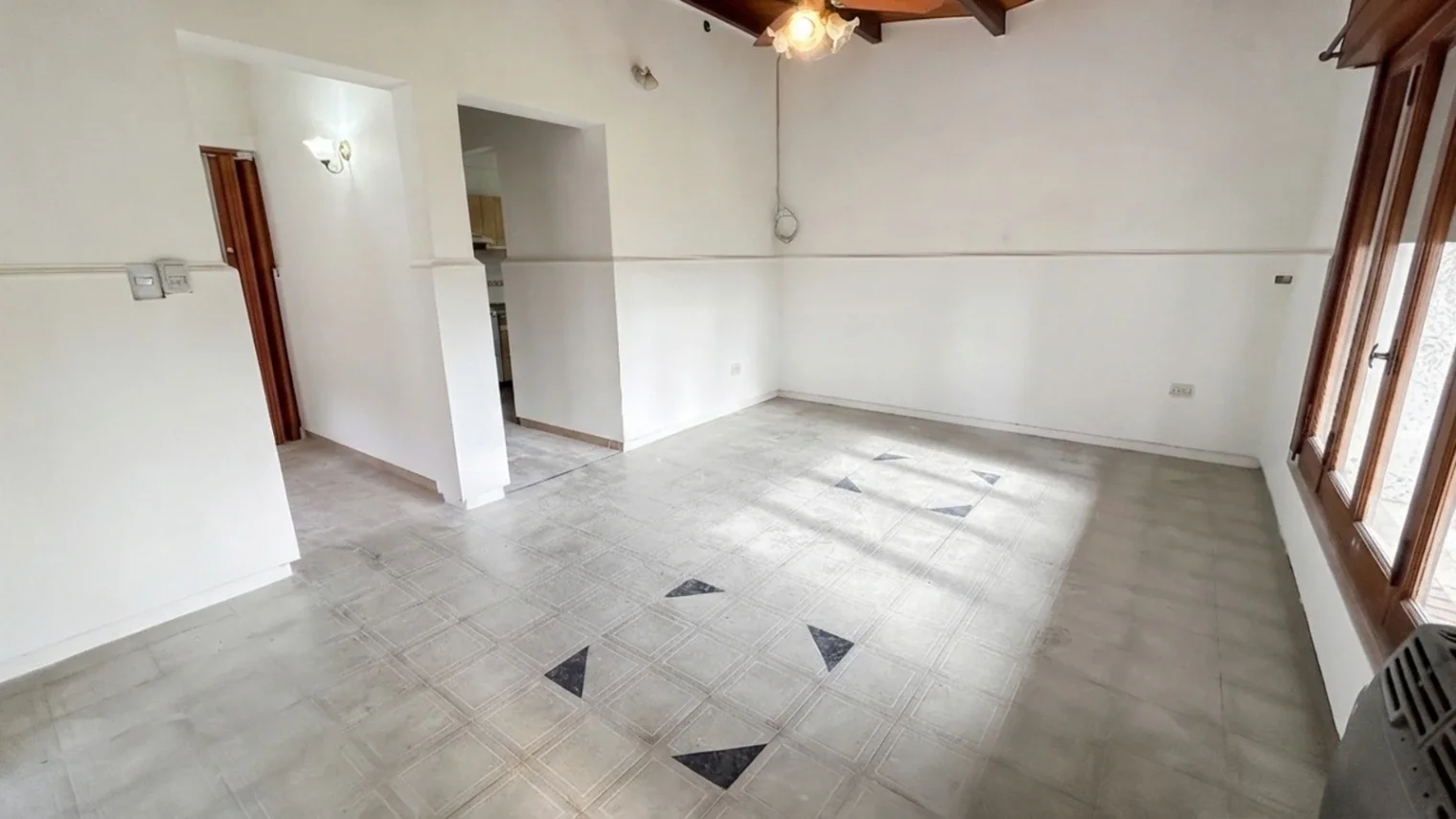 ALQUILER - CASA - 2 DORMITORIOS - PUNTA ALTA - Imagen 4