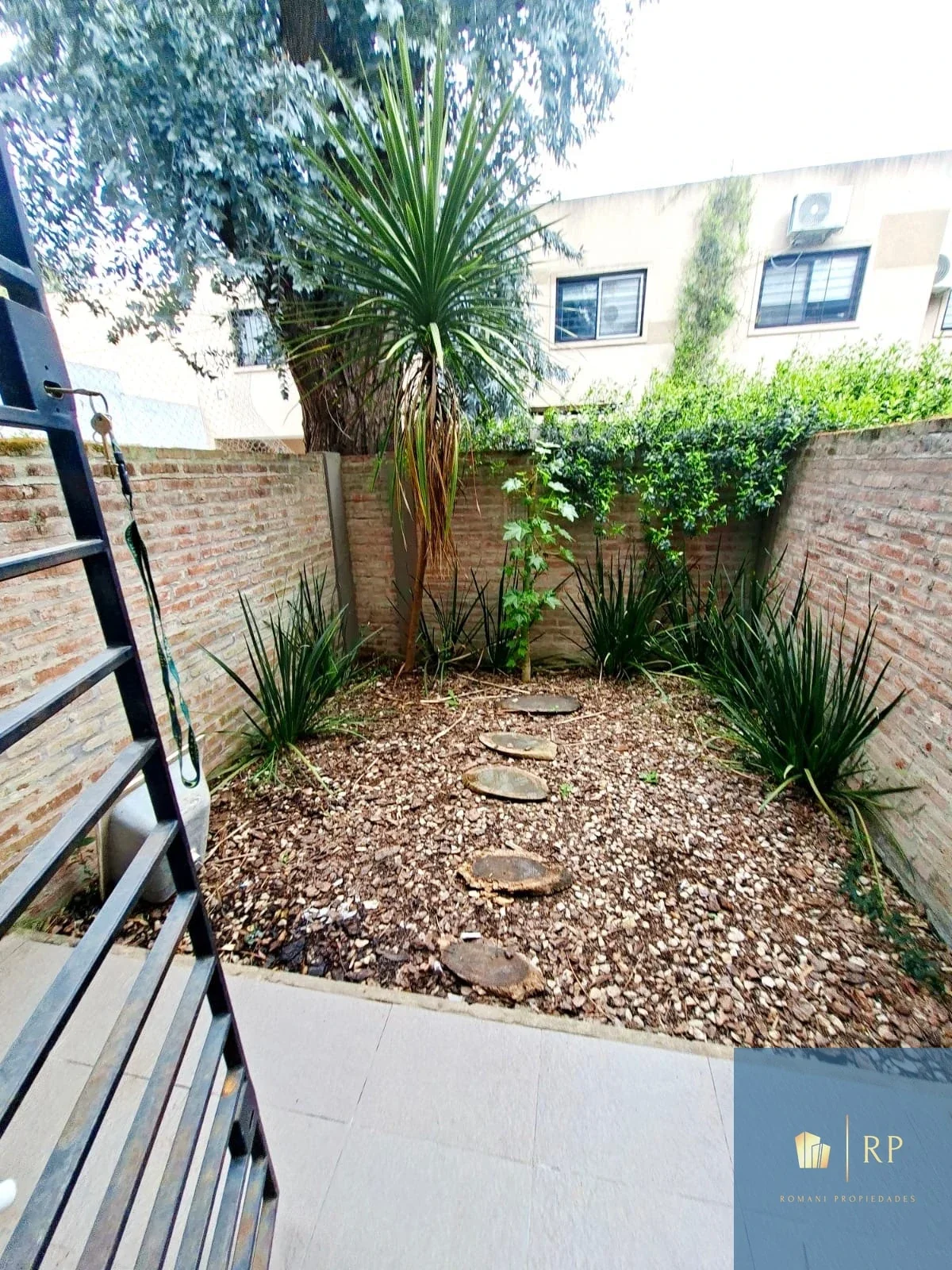 Espectacular Dúplex en Castelar de 50 Mts - Imagen 5