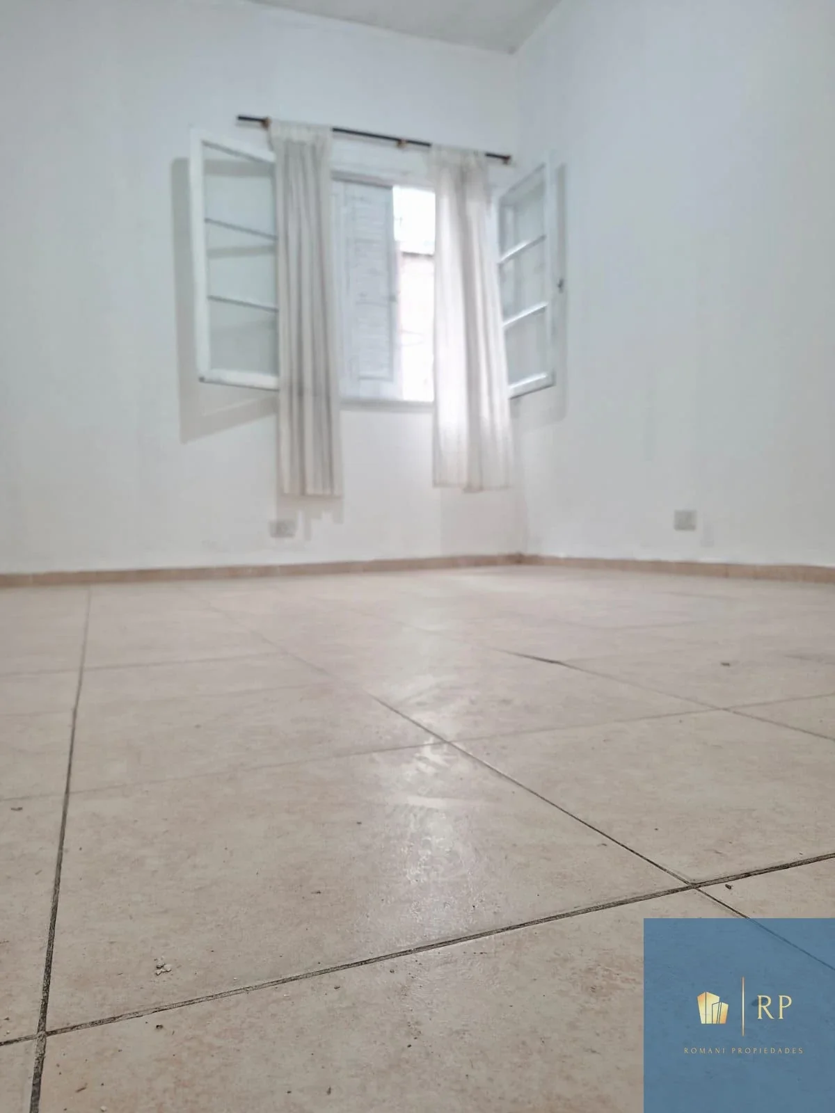 Lindo Departamento de 2 ambientes en Parque Chacabuco - Imagen 4