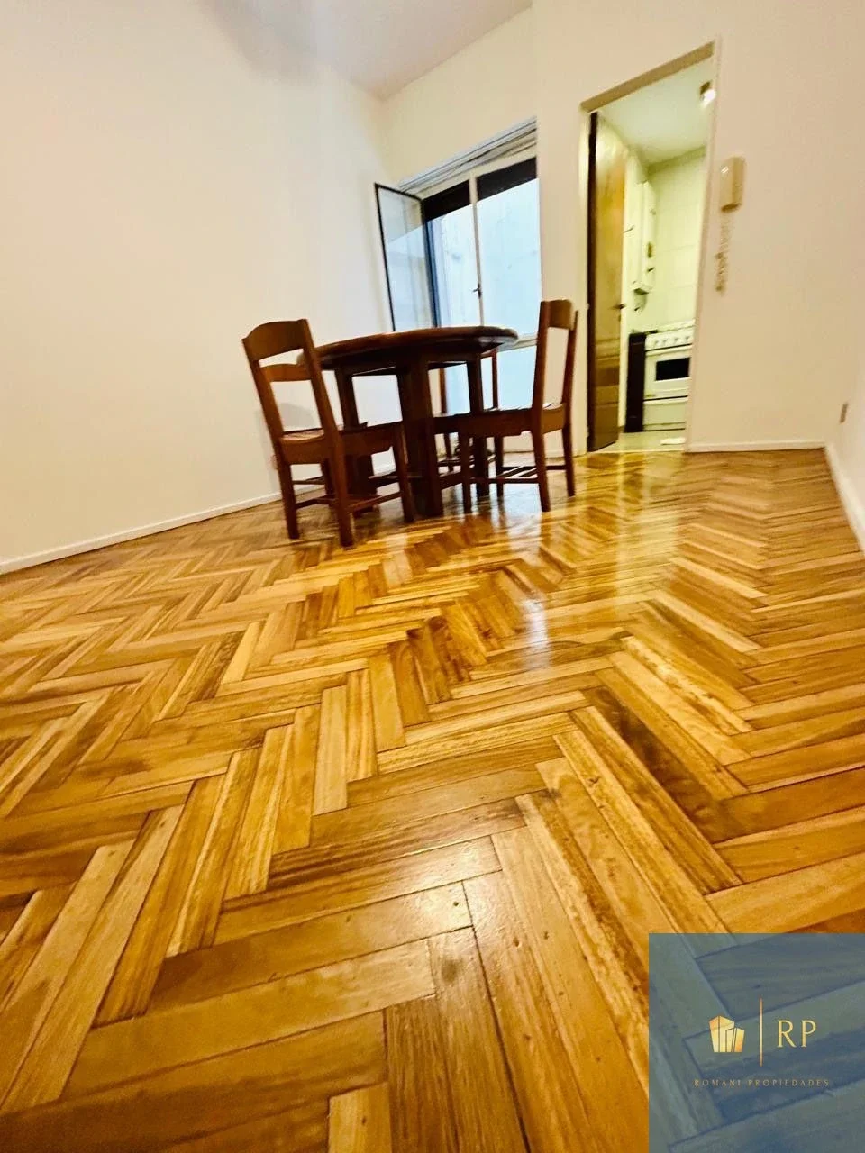 Hermoso Departamento de 2 Ambientes de 34 Mts en Recoleta - Imagen 3