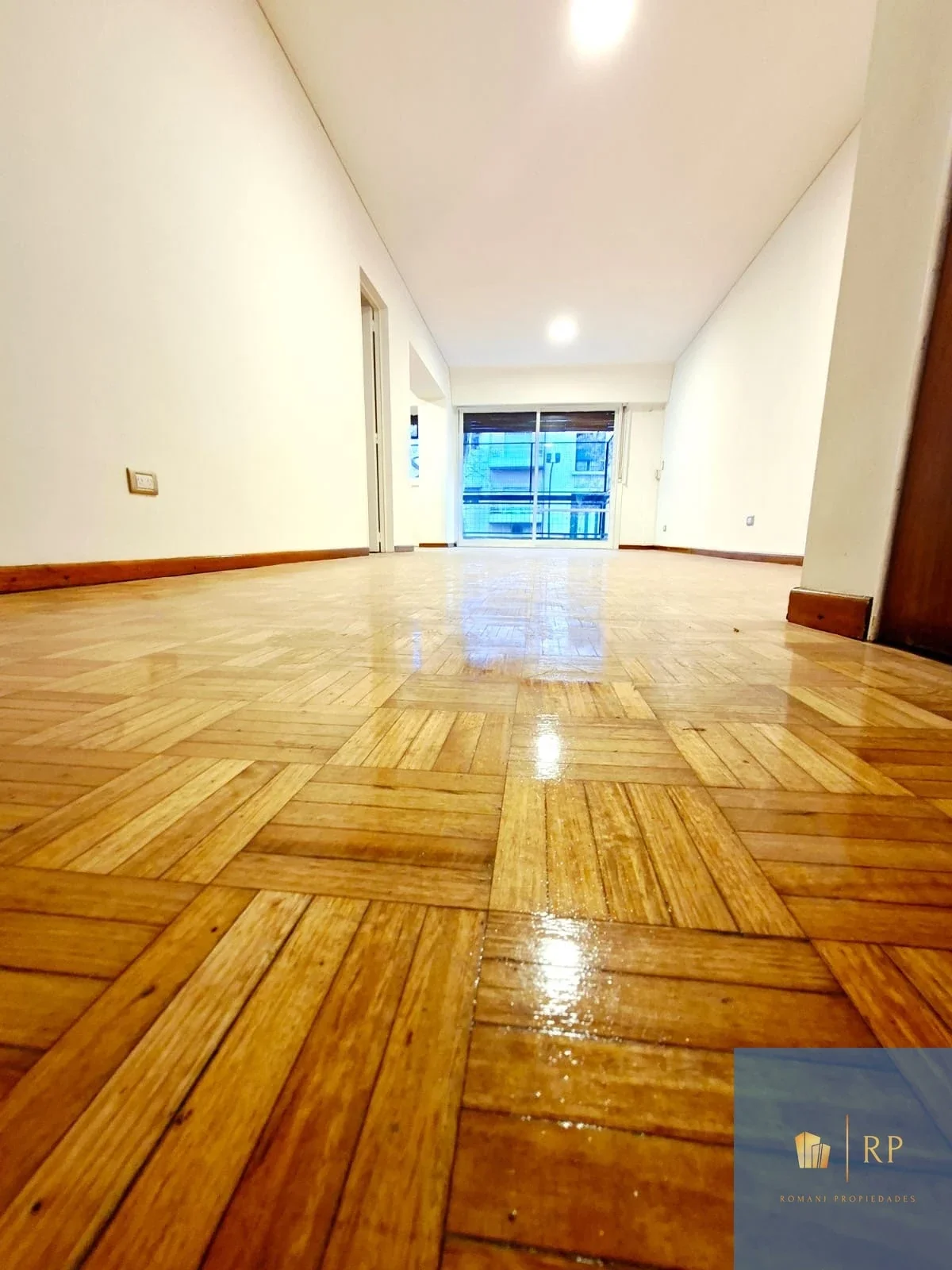 Espectacular Departamento de 5 ambientes en Recoleta de 140 Mts - Imagen 2
