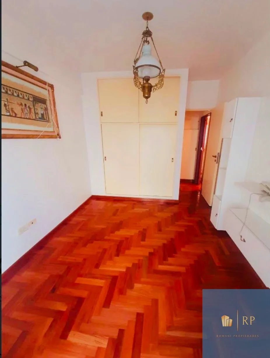 Impecable departamento  al frente de 2 ambientes  c/ cochera en Palermo - Imagen 4