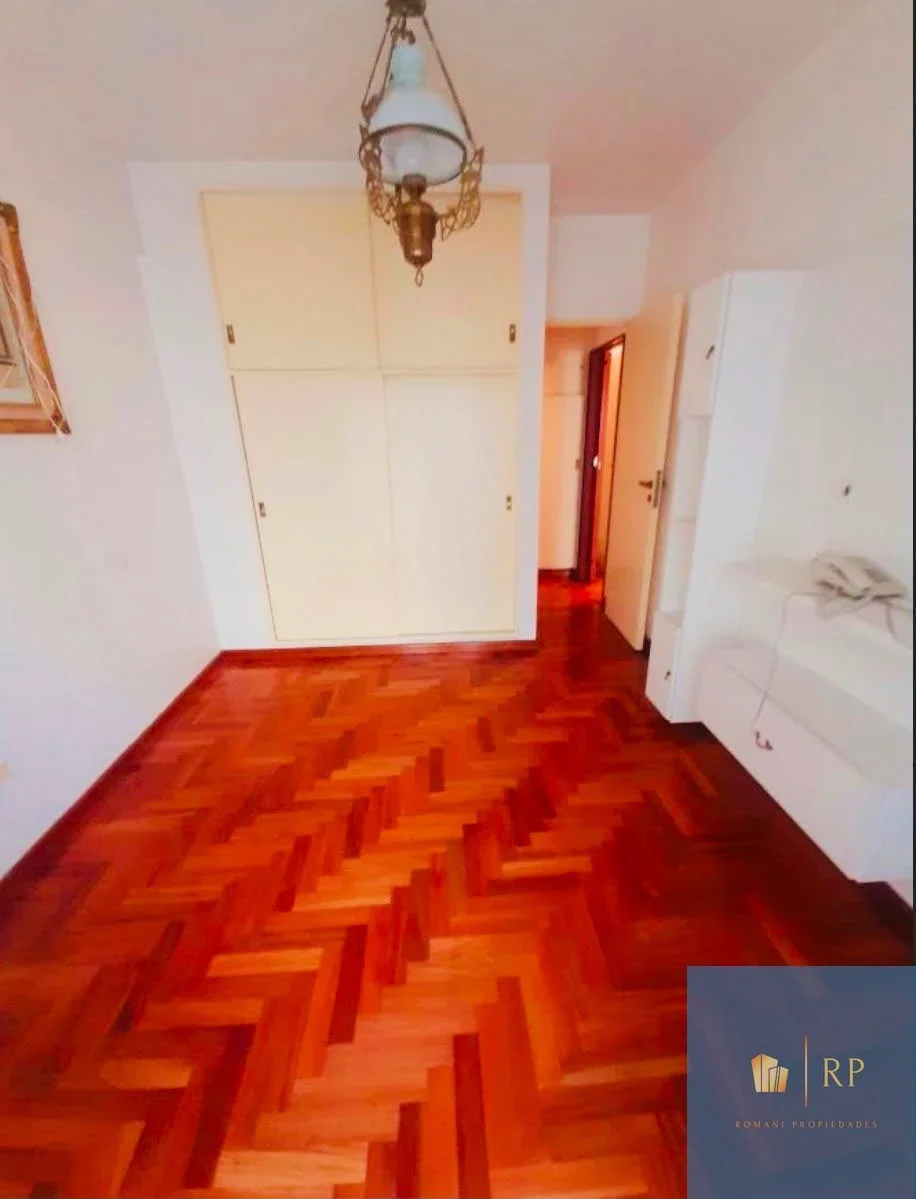 Impecable departamento  al frente de 2 ambientes  c/ cochera en Palermo - Imagen 5