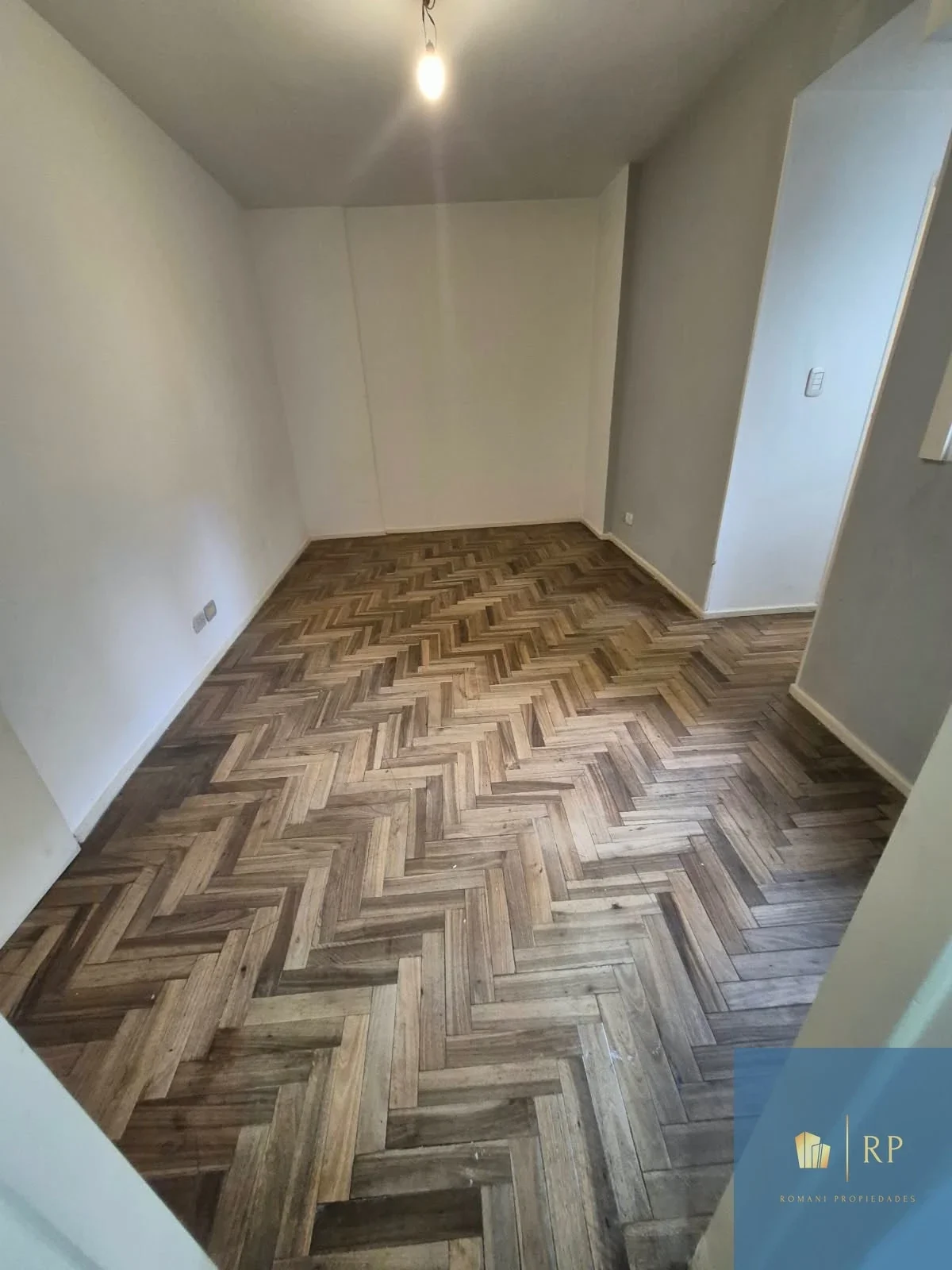 Hermoso Departamento de 2 Ambientes en Venta en Caballito - Imagen 2