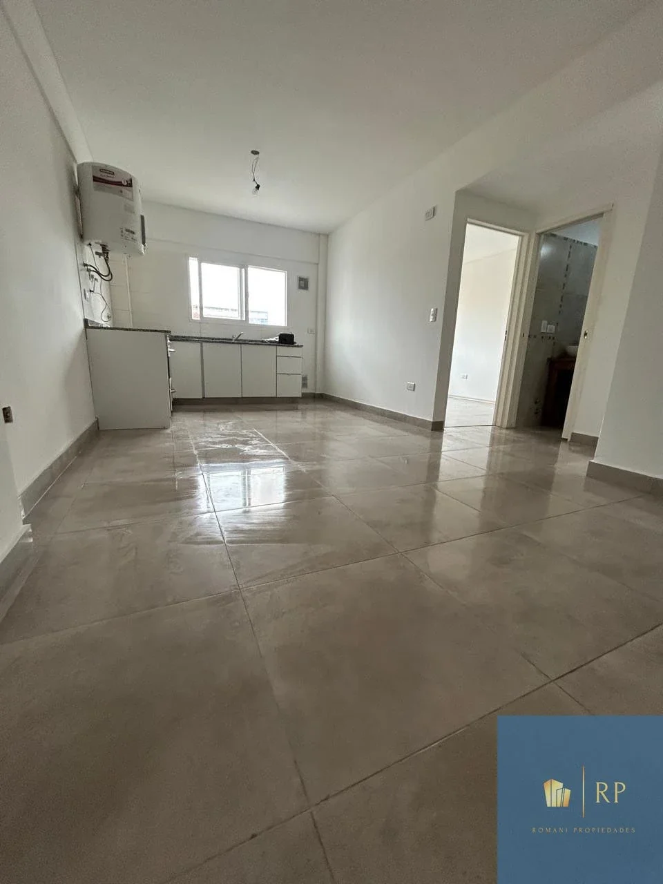 Hermoso Departamento de 2 ambientes en Lomas del Mirador - Imagen 5