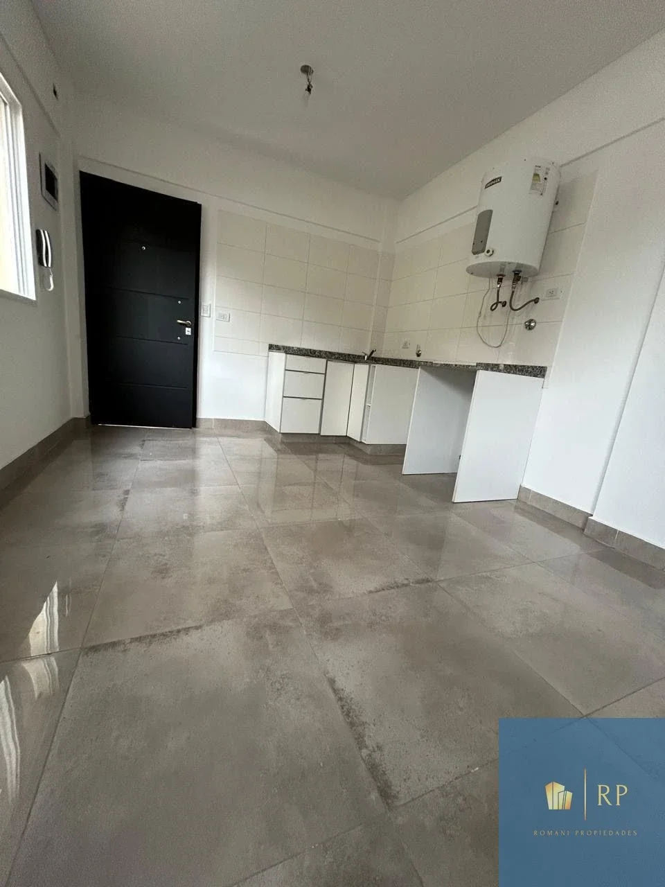 Hermoso Departamento de 2 ambientes en Lomas del Mirador - Imagen 5