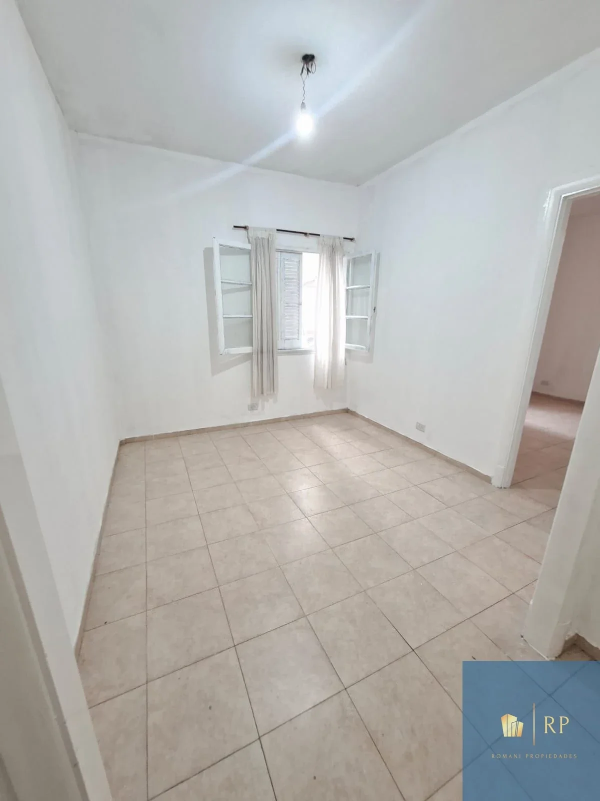 Lindo Departamento de 2 ambientes en Parque Chacabuco - Imagen 1