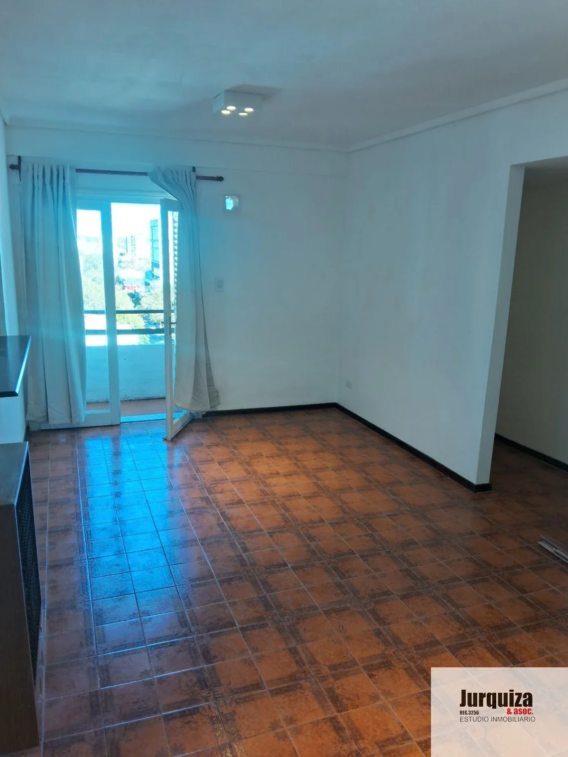 Departamento en venta c/ cochera en Macrocentro - Imagen 5