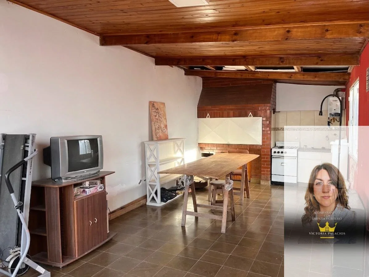 Casa en venta c/ cochera en Los Almendros - Imagen 5