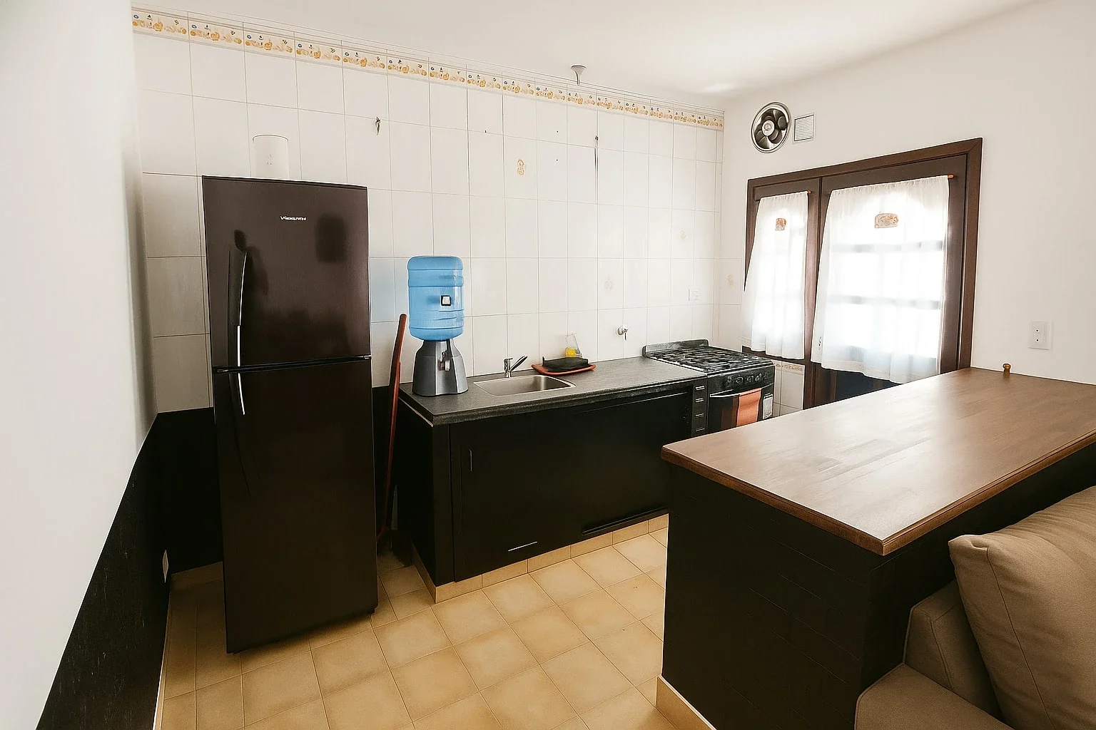 Casa en venta c/ cochera en Coronel Dorrego - Imagen 3
