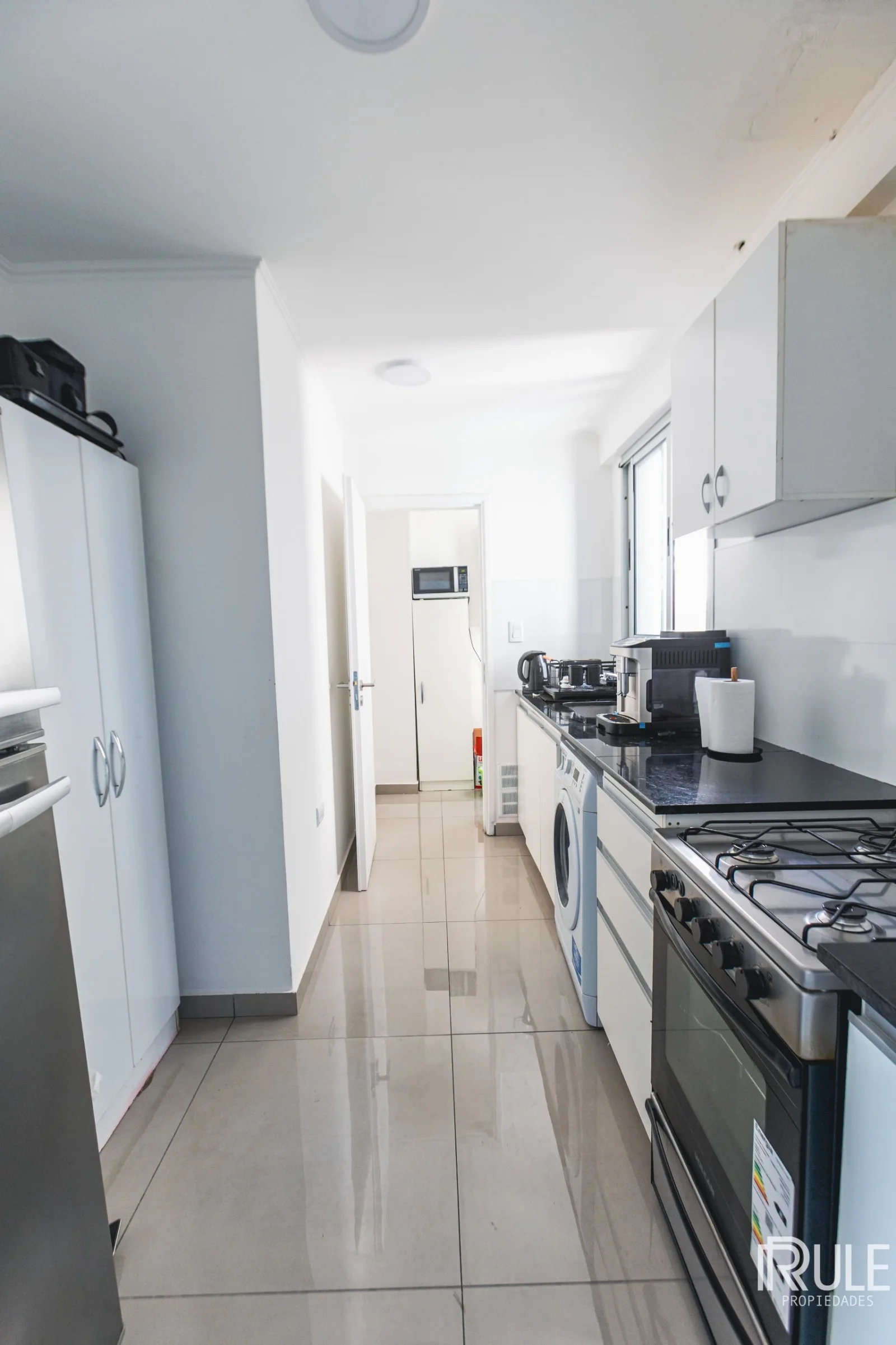 Depósito en venta de 68m2 ubicado en Centro - Imagen 4