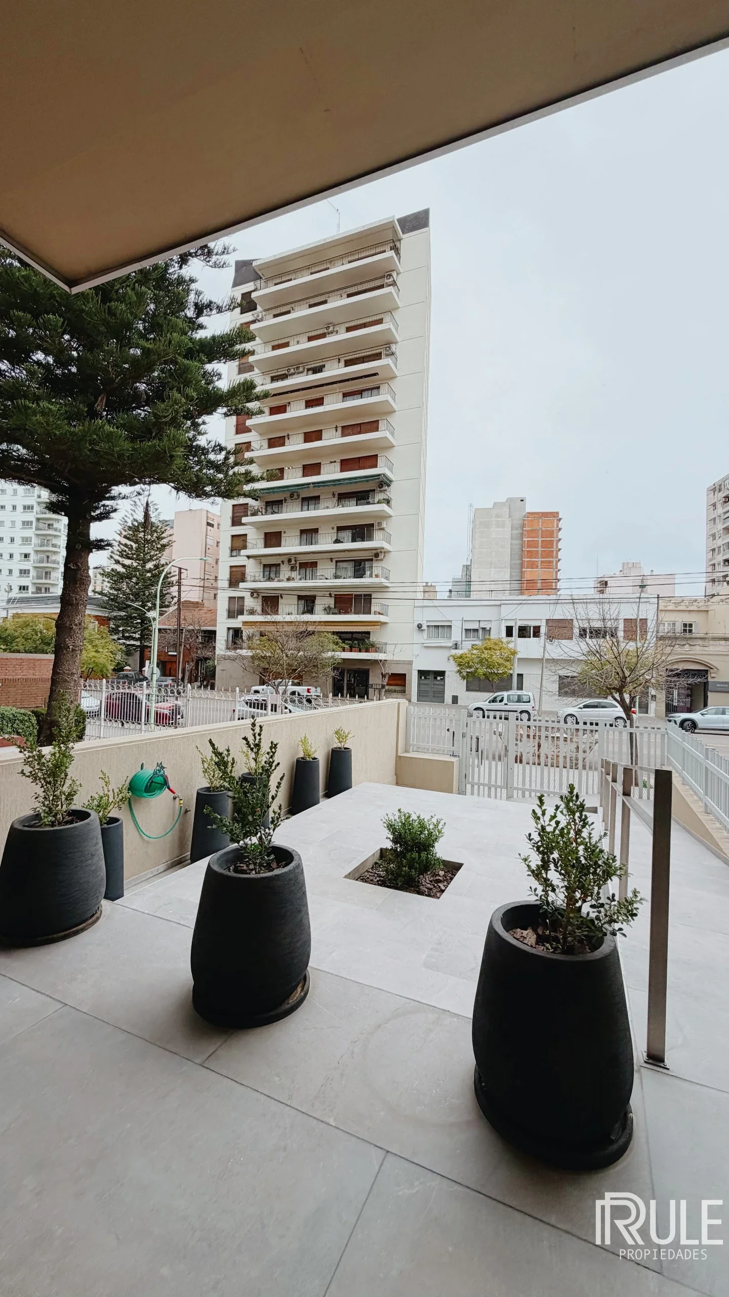 Depósito en venta de 160m2 ubicado en Centro Oeste - Imagen 4
