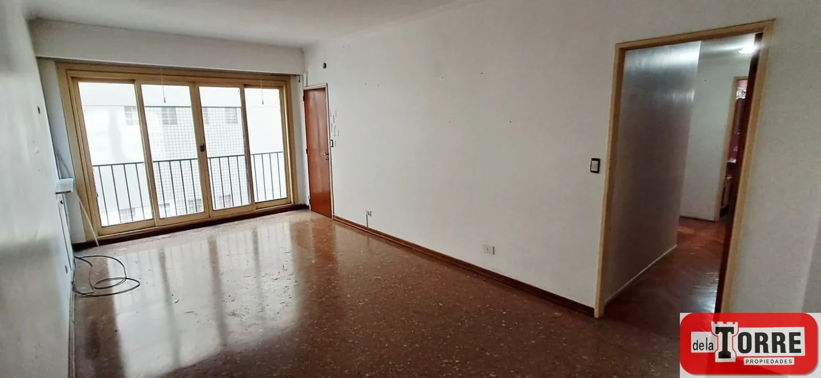 Departamento en venta c/ cochera en Parque Patricios - Imagen 1