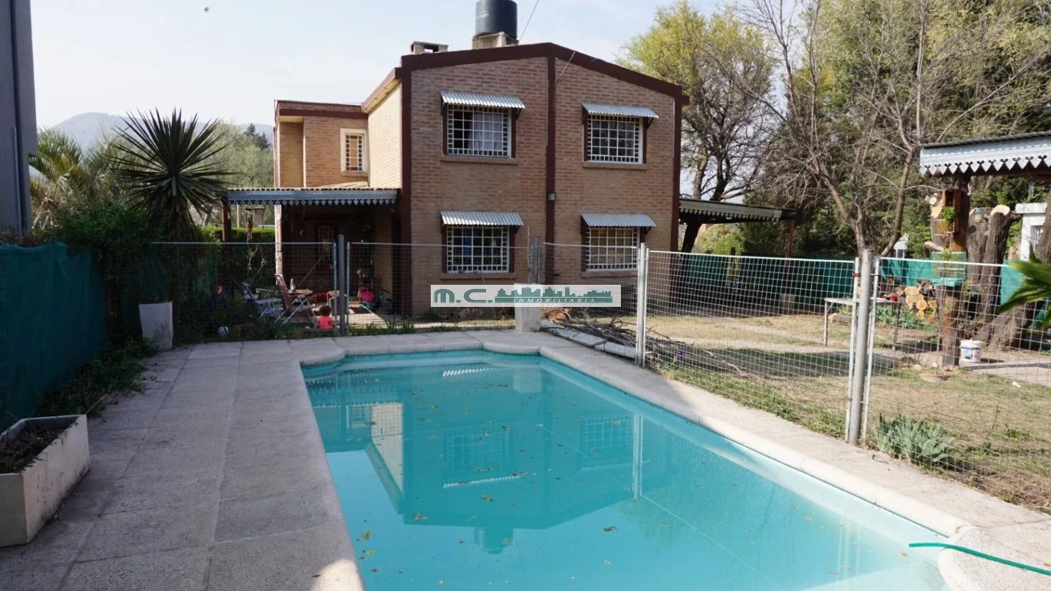 V215. S.ANT.DE ARRED. DOS DUPLEX ESPEJO C/ 2 DORM+BAÑO. ENT. AUTO. PILETA+RIO - Imagen 2