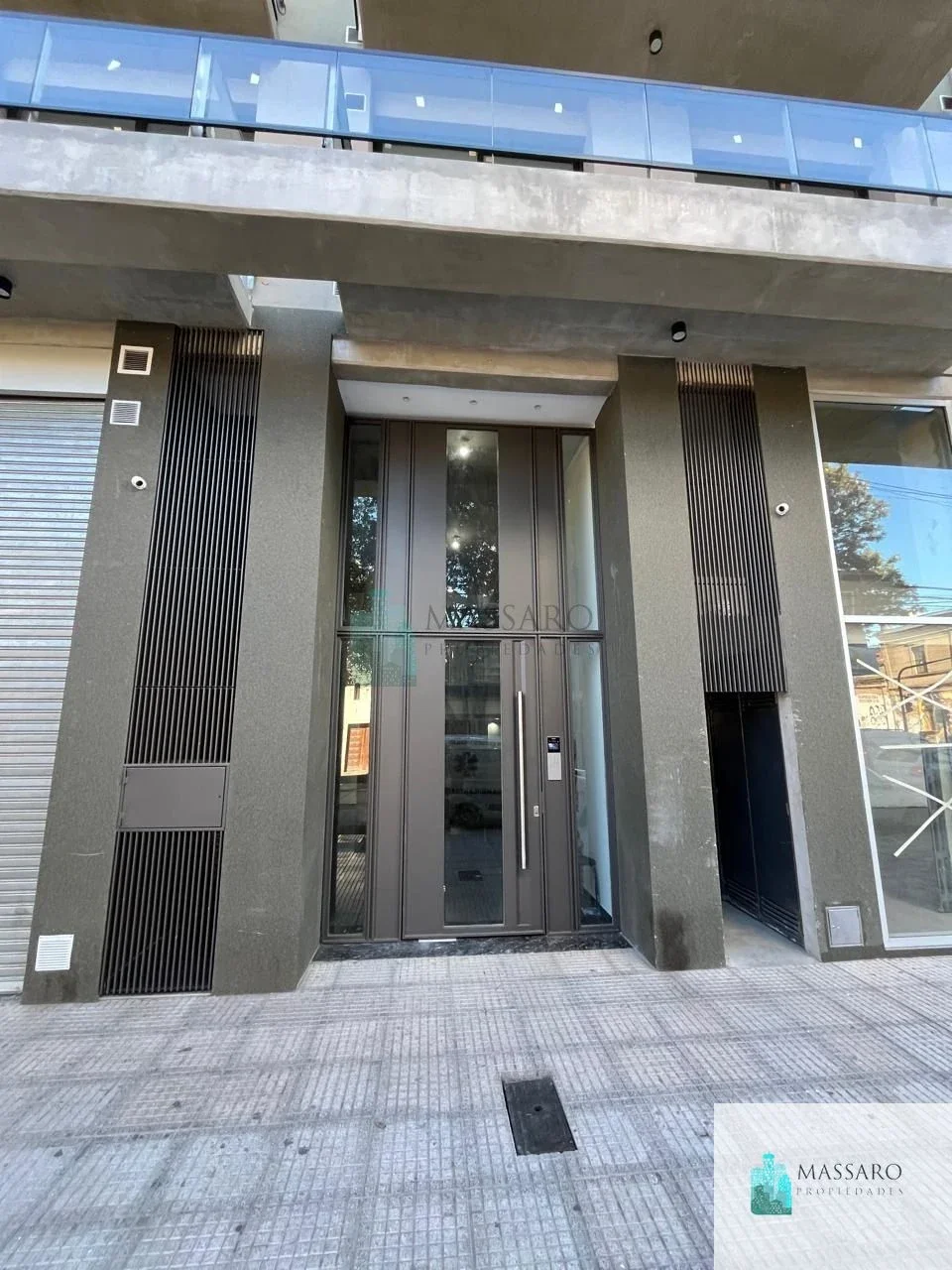 Cochera a la venta en edificio a estrenar, Floresta. - Imagen 2