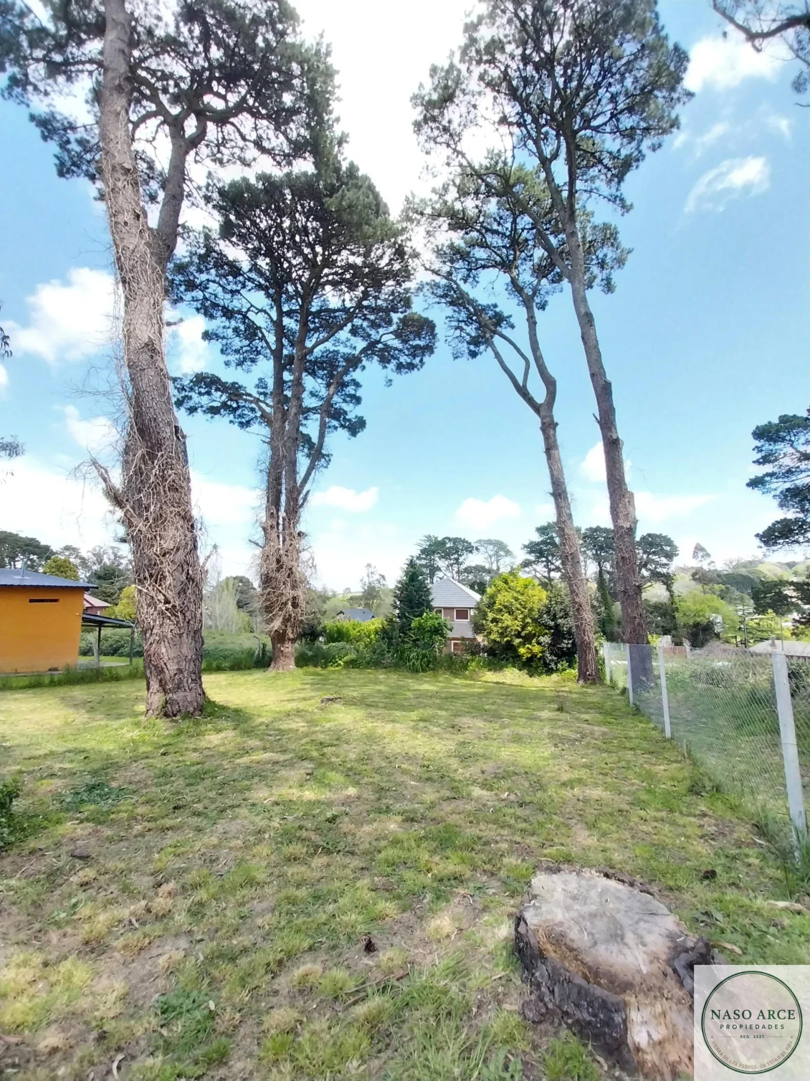 Terreno  en venta de 700 m² en Sierra de los Padres. Cercado y soleado - Imagen 3