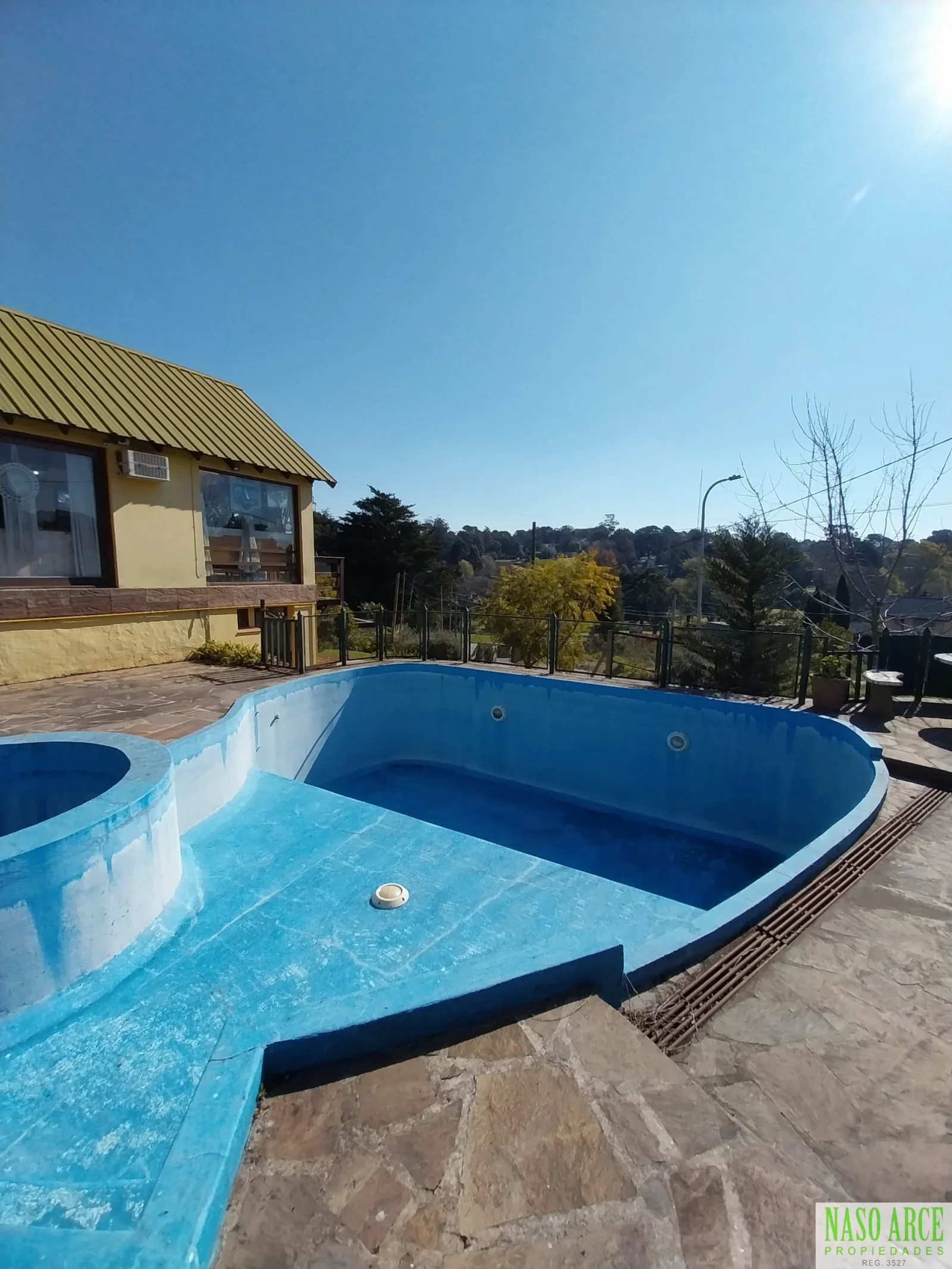 Chalet con gas natural y vista panorámica en venta en Sierra de los Padres. - Imagen 4