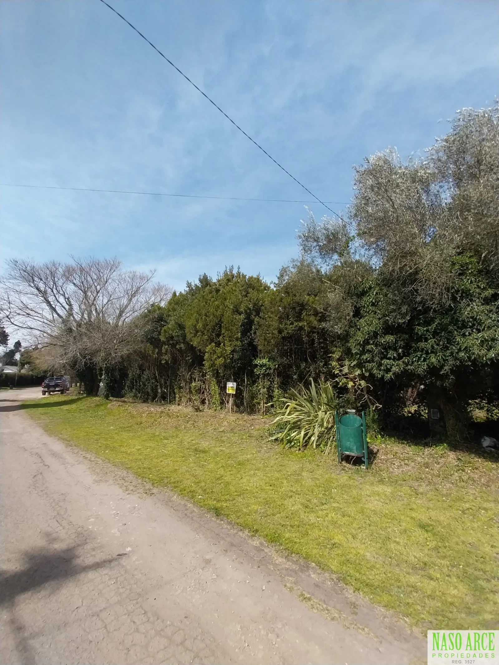 Terreno / Lote en venta de 636 m² ubicado en Sierra de los Padres. Sobre asfalto - Imagen 2