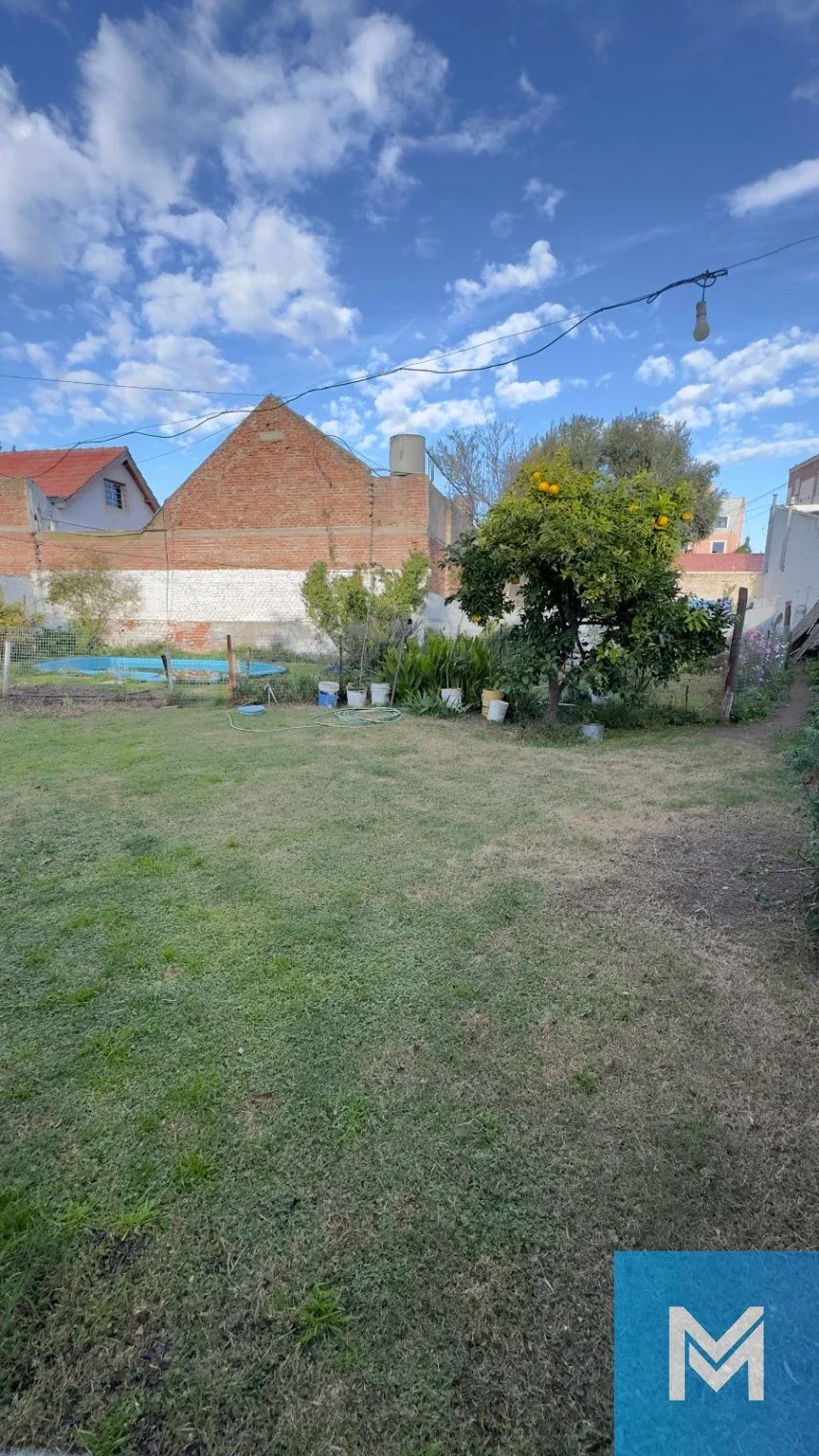Casa en venta c/ cochera en Universitario - Imagen 2