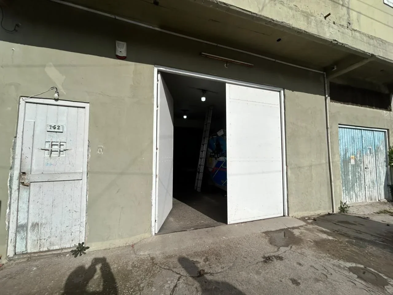 Galpón en alquiler de 80m2 ubicado en Constitución - Imagen 1