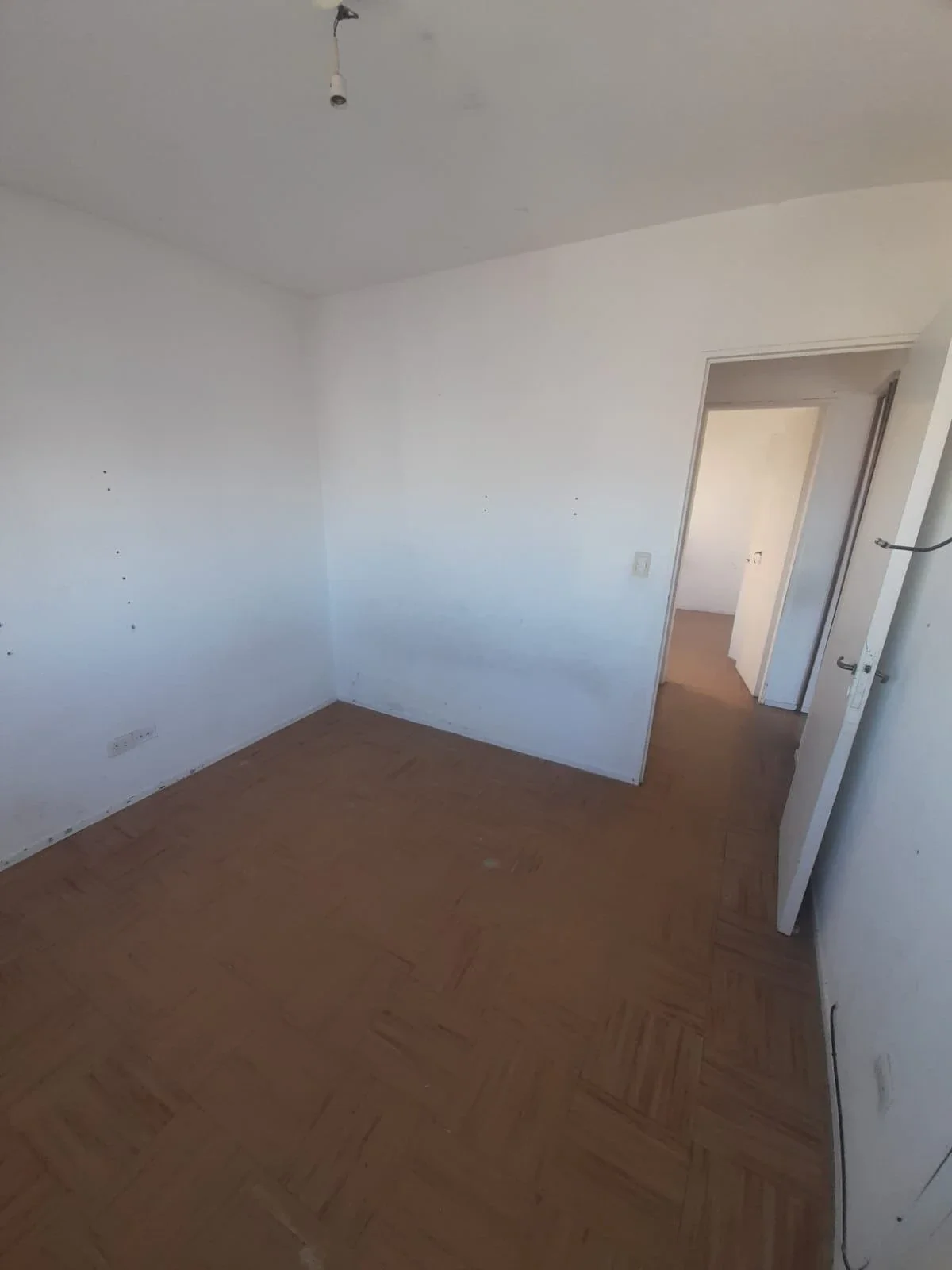APTO CRÉDITO - DEPARTAMENTO 3 AMB. CON BALCÓN - Imagen 2