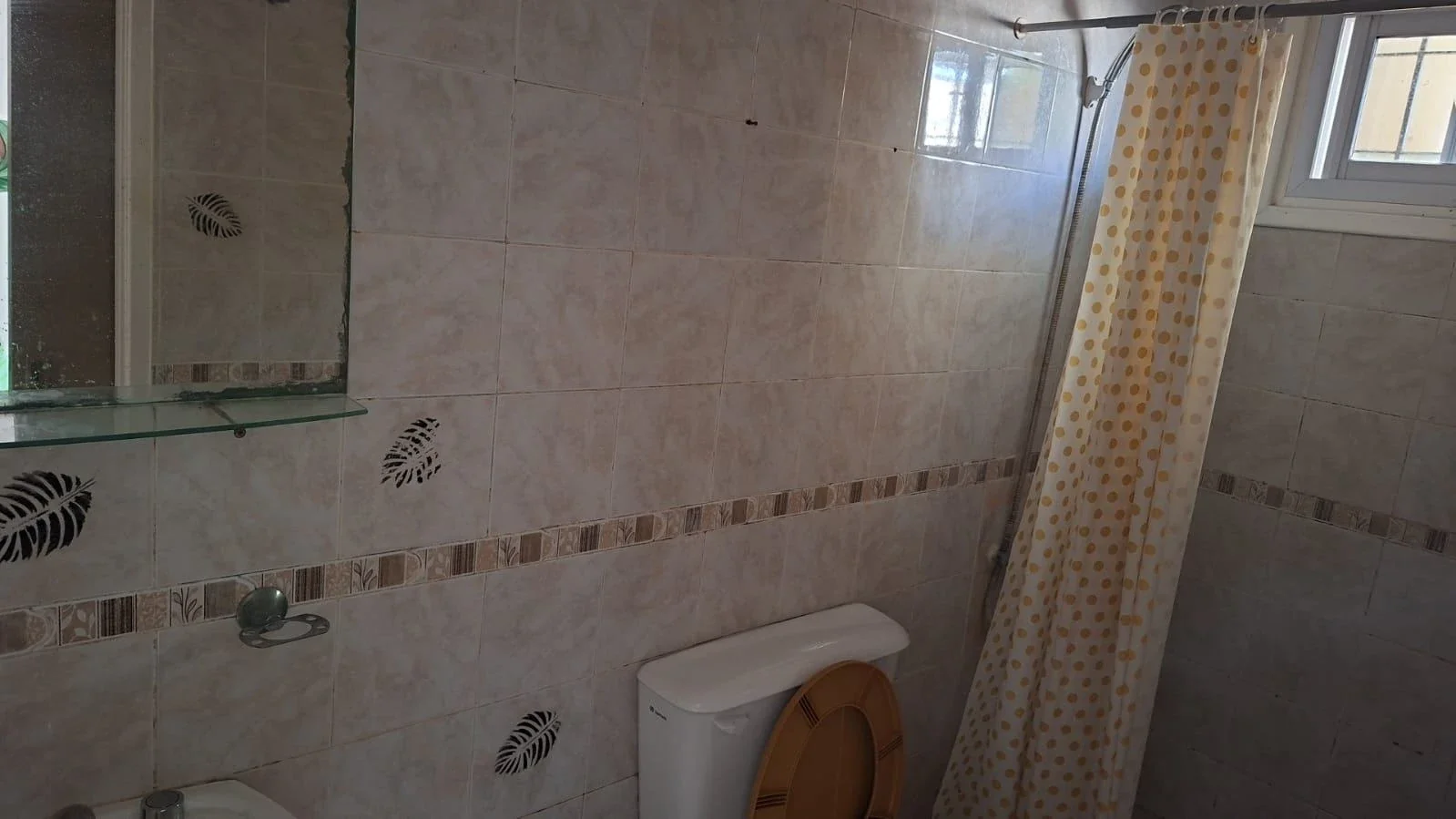 VENTA: PH de 2 Ambientes con Patio, Parrilla y Lavadero – Zona 1 de Mayo al 1400 - Imagen 4