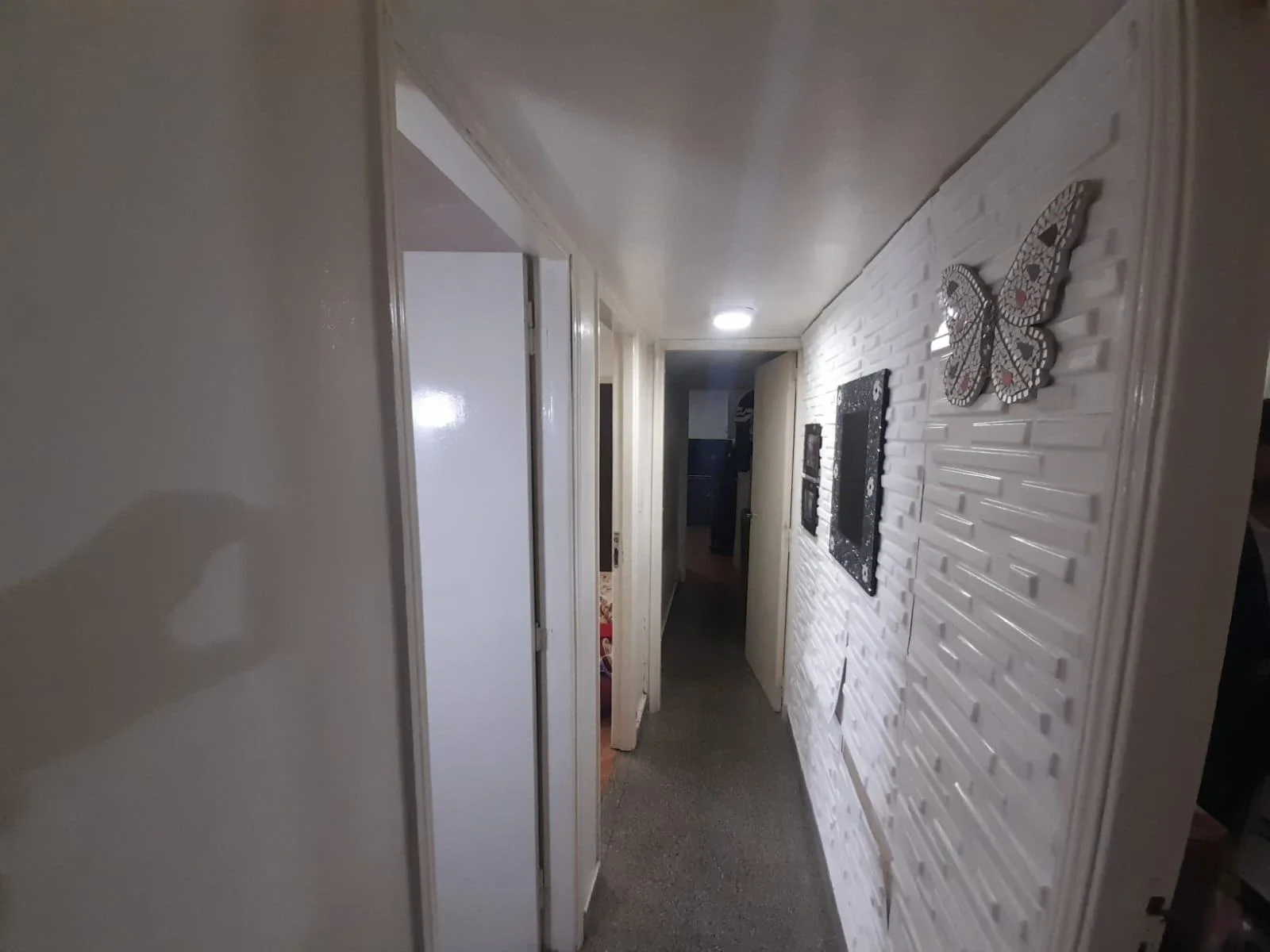 SEMIPISO DE 3 AMBIENTES AL FRENTE CON BALCÓN Y DOS BAÑOS - Imagen 5